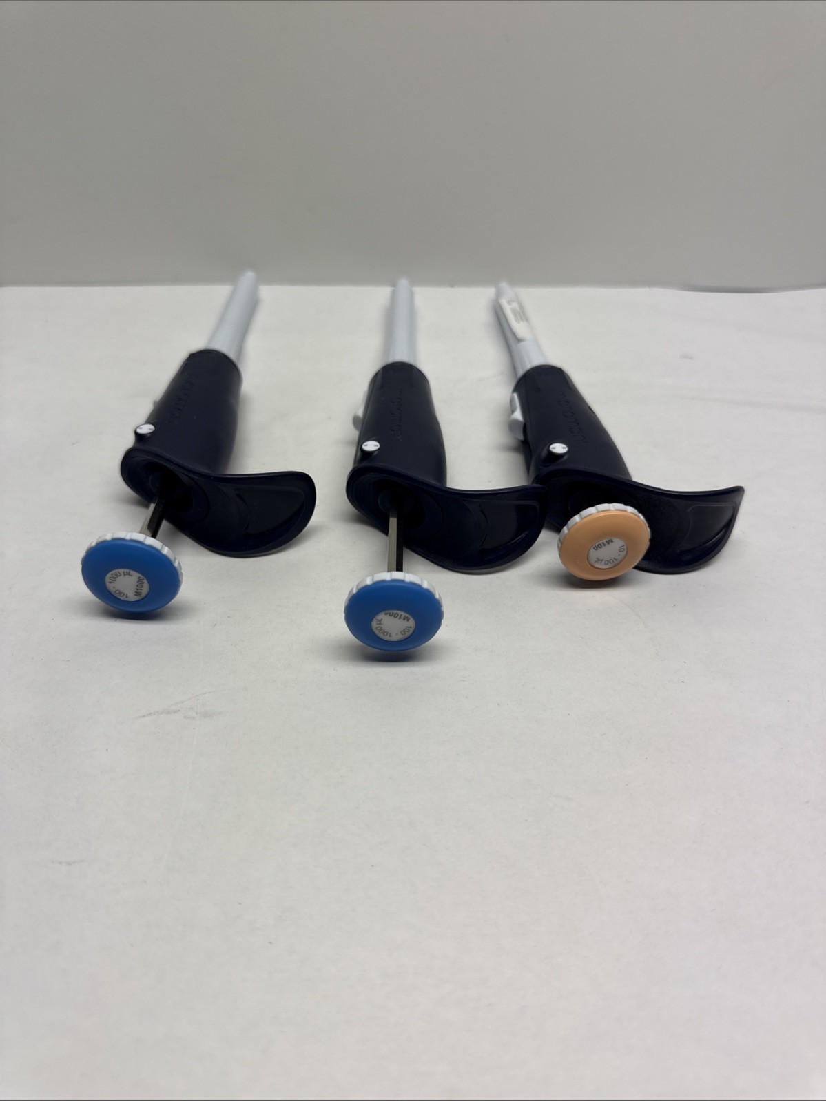 Set Of (3) Gilson Microman M100, M1000 Positive Pos-D Pipette