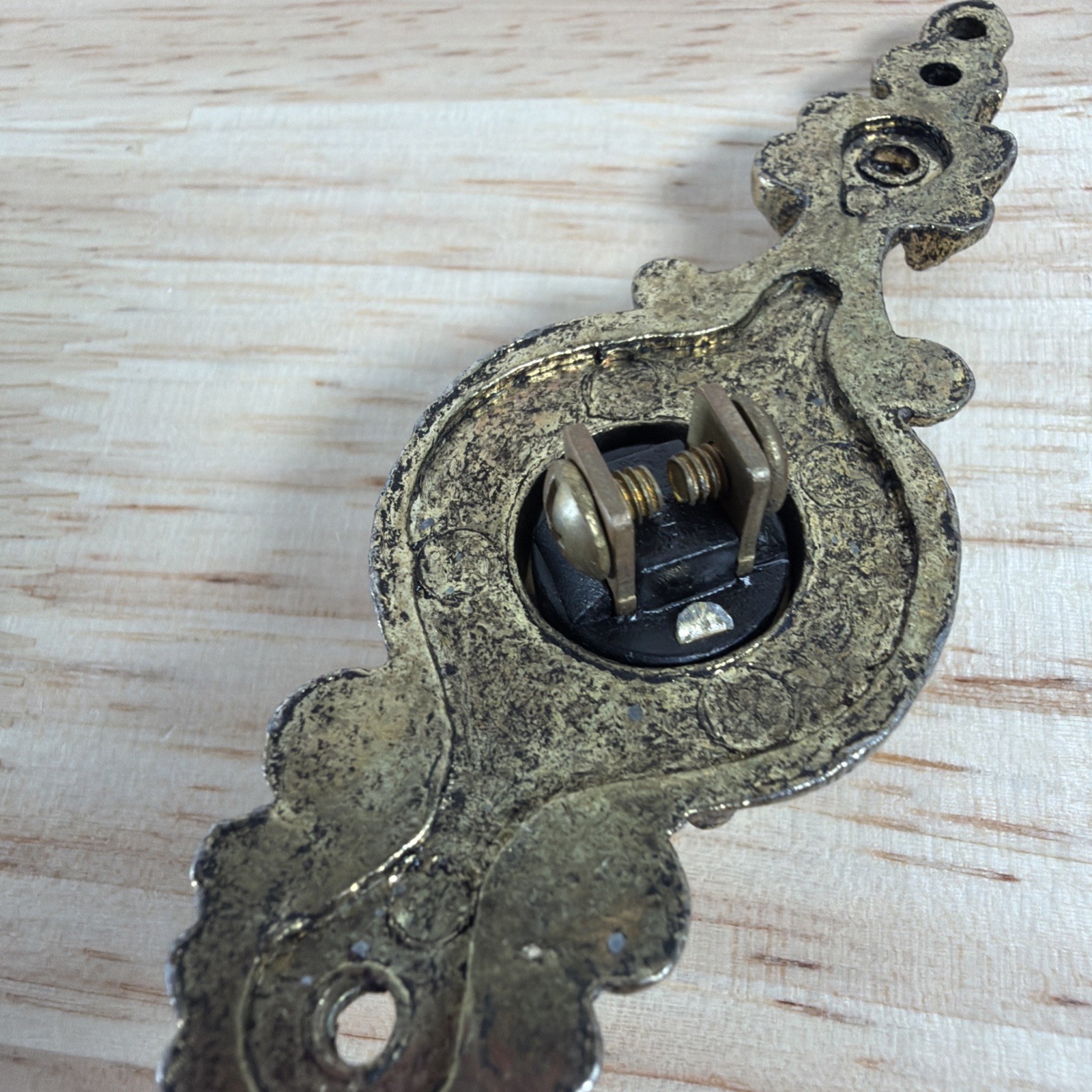Vintage Victorian Trine Light Up Push Button Doorbell Elegant Scroll