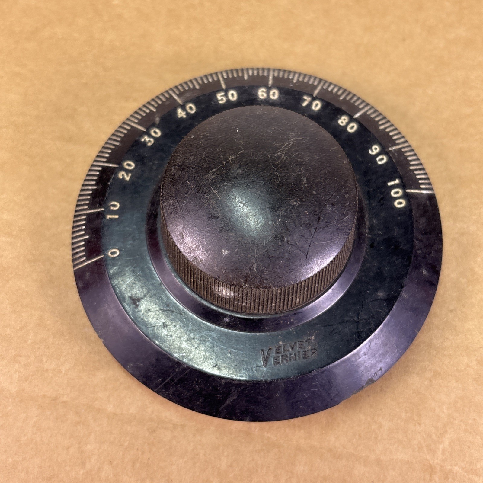 National Velvet Vernier Bakelite Radio Dial 0-100 Knob with Skirt USA