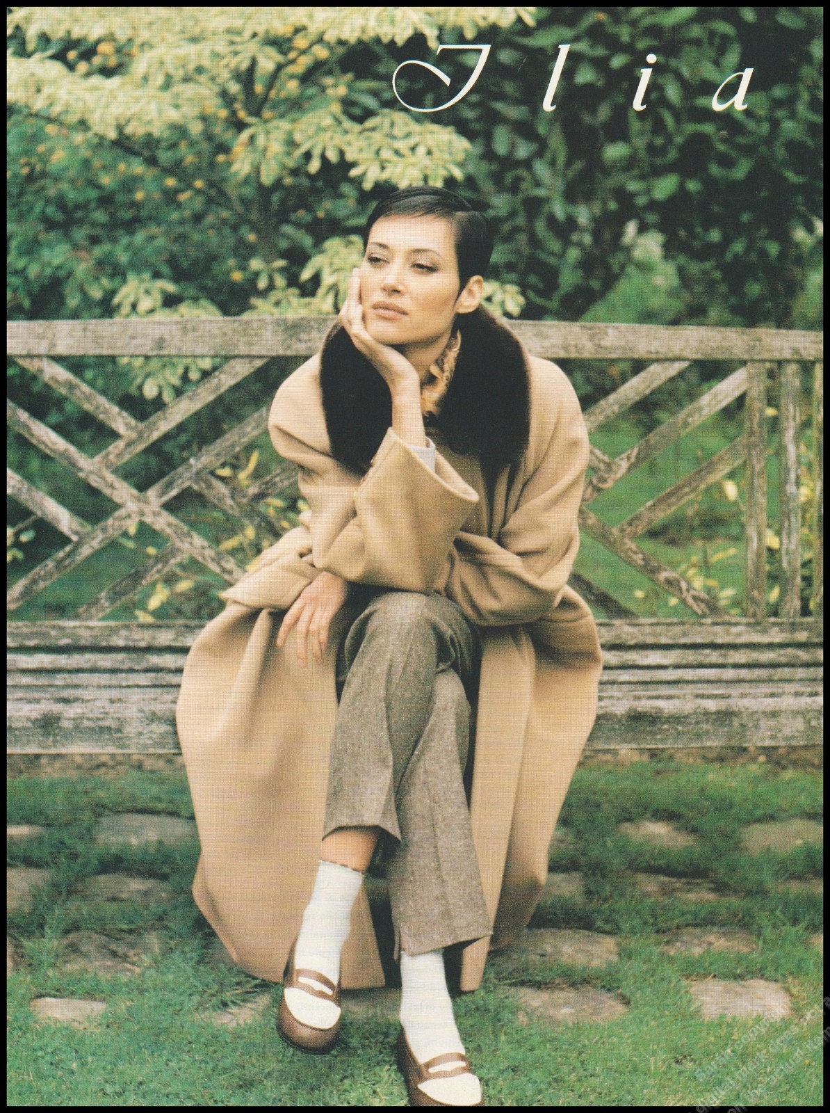 1990's Footwear Jlia Magazine Print Ad Women Fashion Long Legs shoes -1pg