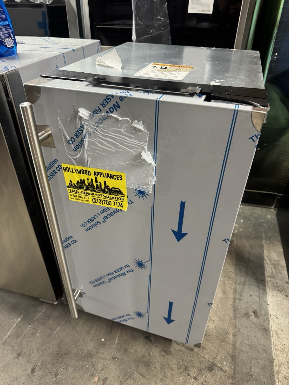 U-Line 18" Full Cube Undercounter Clear Ice Machine - 55lbs/day - U-3018CLRS-40C