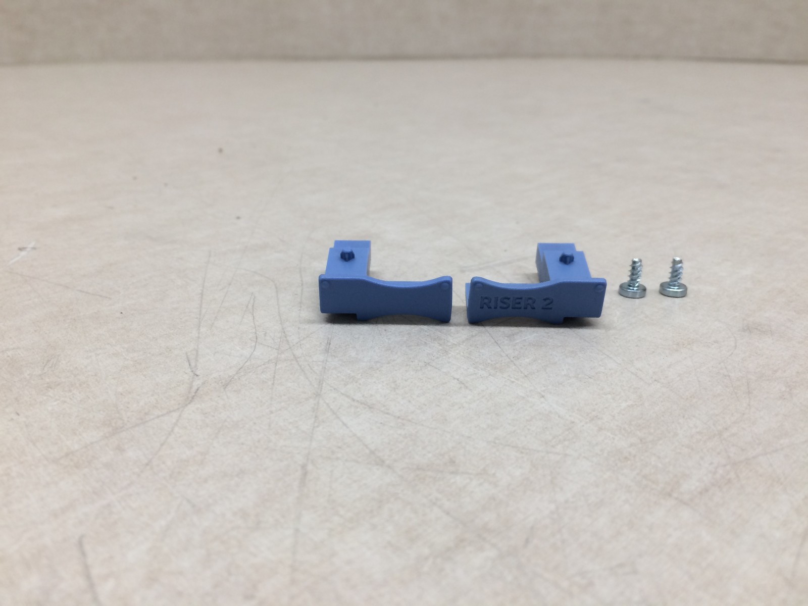 Set of Dell Poweredge PCIE Riser Card Pull Tabs, Clips