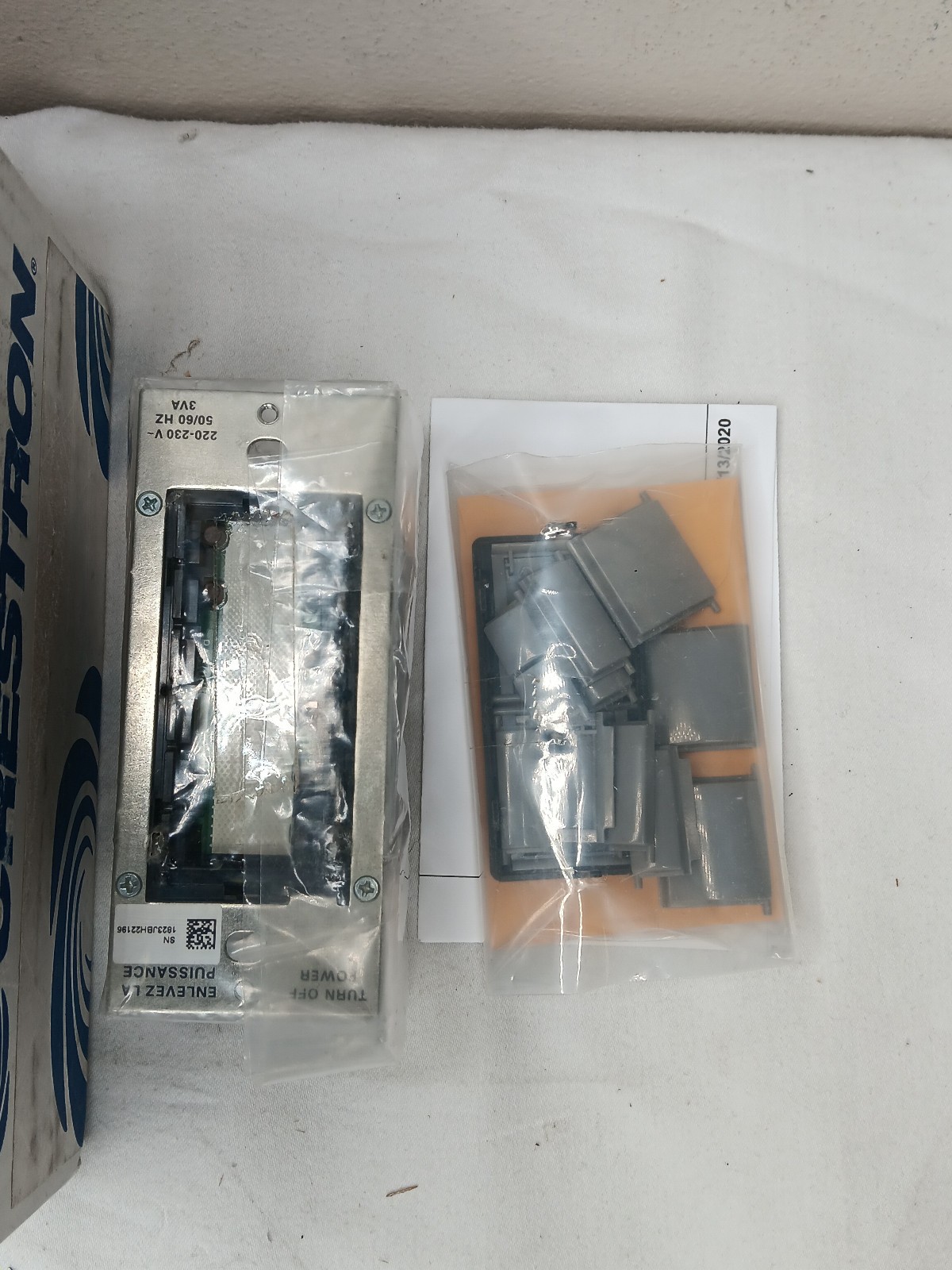 Crestron INET-CBDEX-230-P W/O Front Bezel 6505368