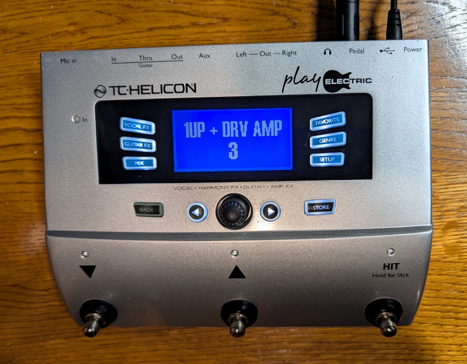 TC Helicon Play Electric/ Vocal & Guitar Effects