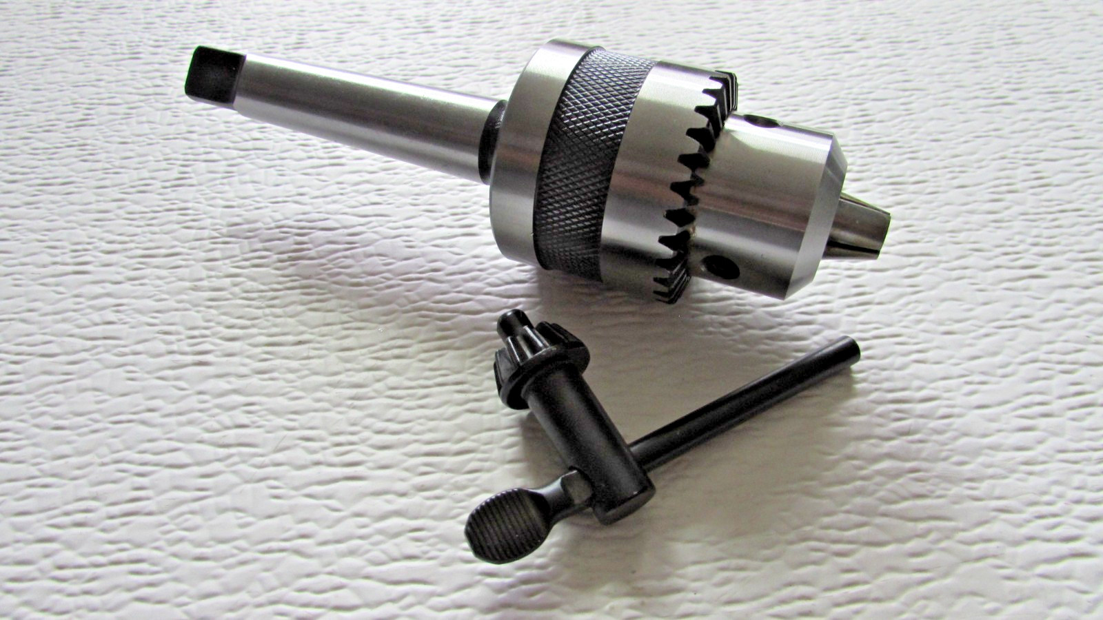 DRILL CHUCK--KEY TYPE--#2 MT