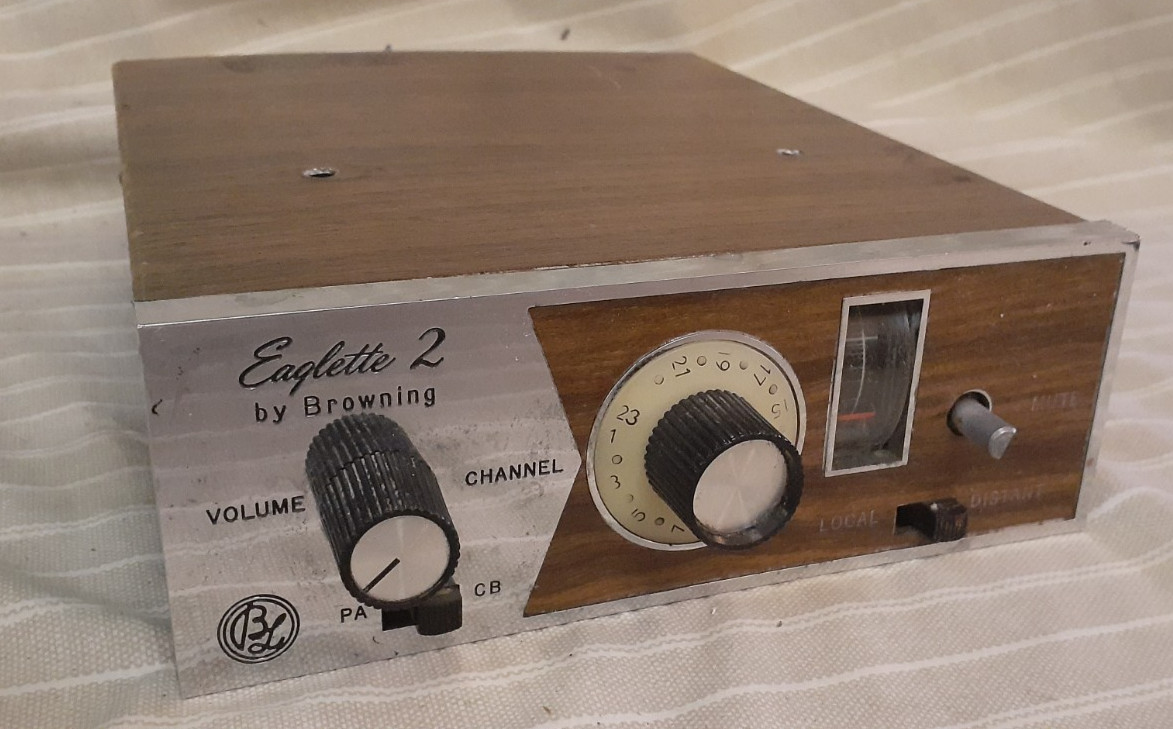 Vintage Browning Labs Eaglette 2 23CH CB Radio Transceiver, No mic