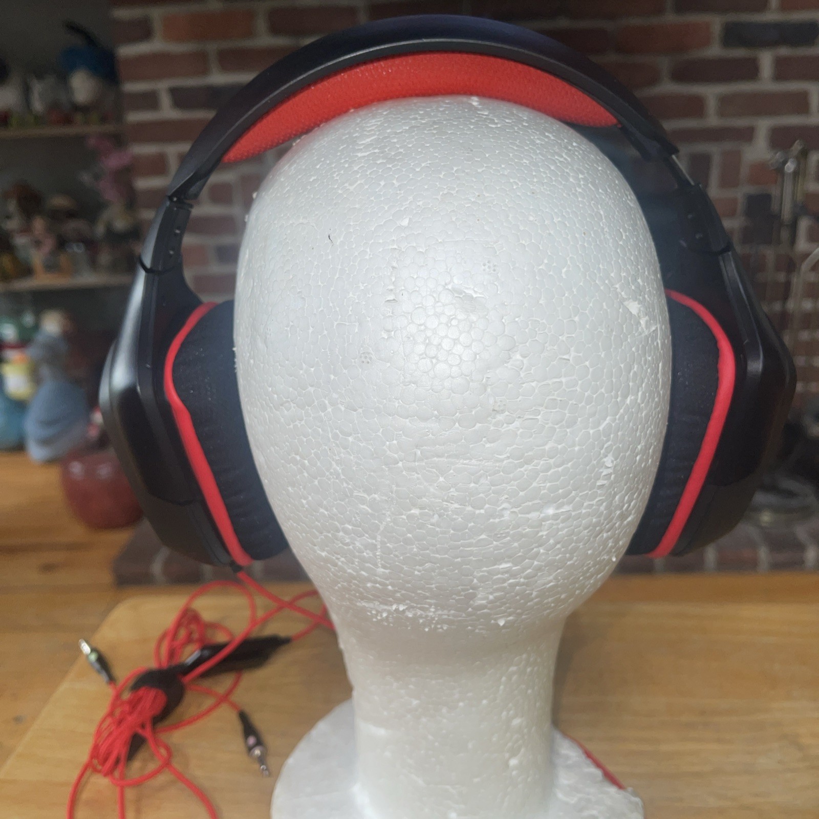 Logitech G230 Black/Red Over the Ear Gaming Headset Desktop