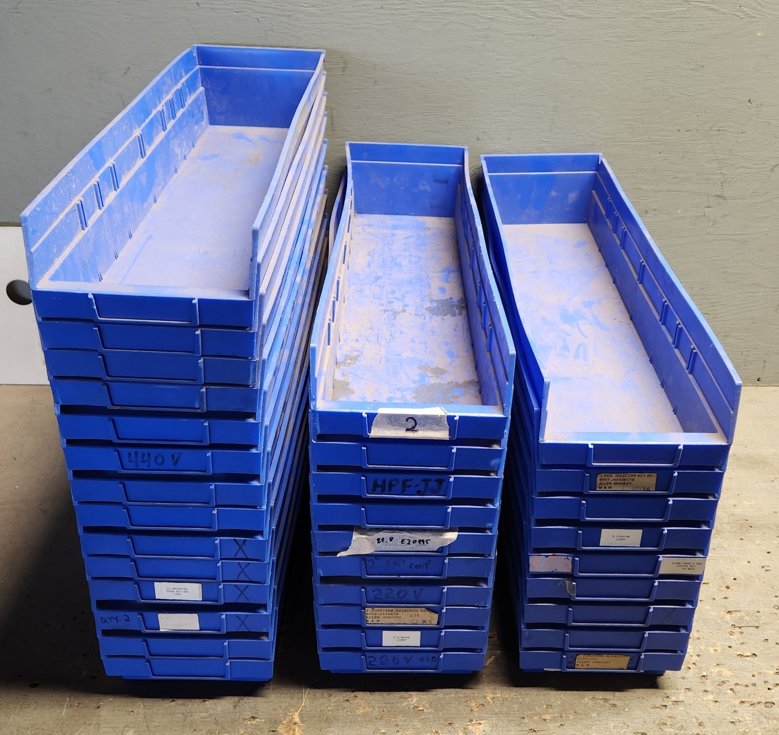 (Lot of 4) Akro Mils 30-164 Blue L: 23-5/8" W: 6-5/8" H: 4" BLUE 30164