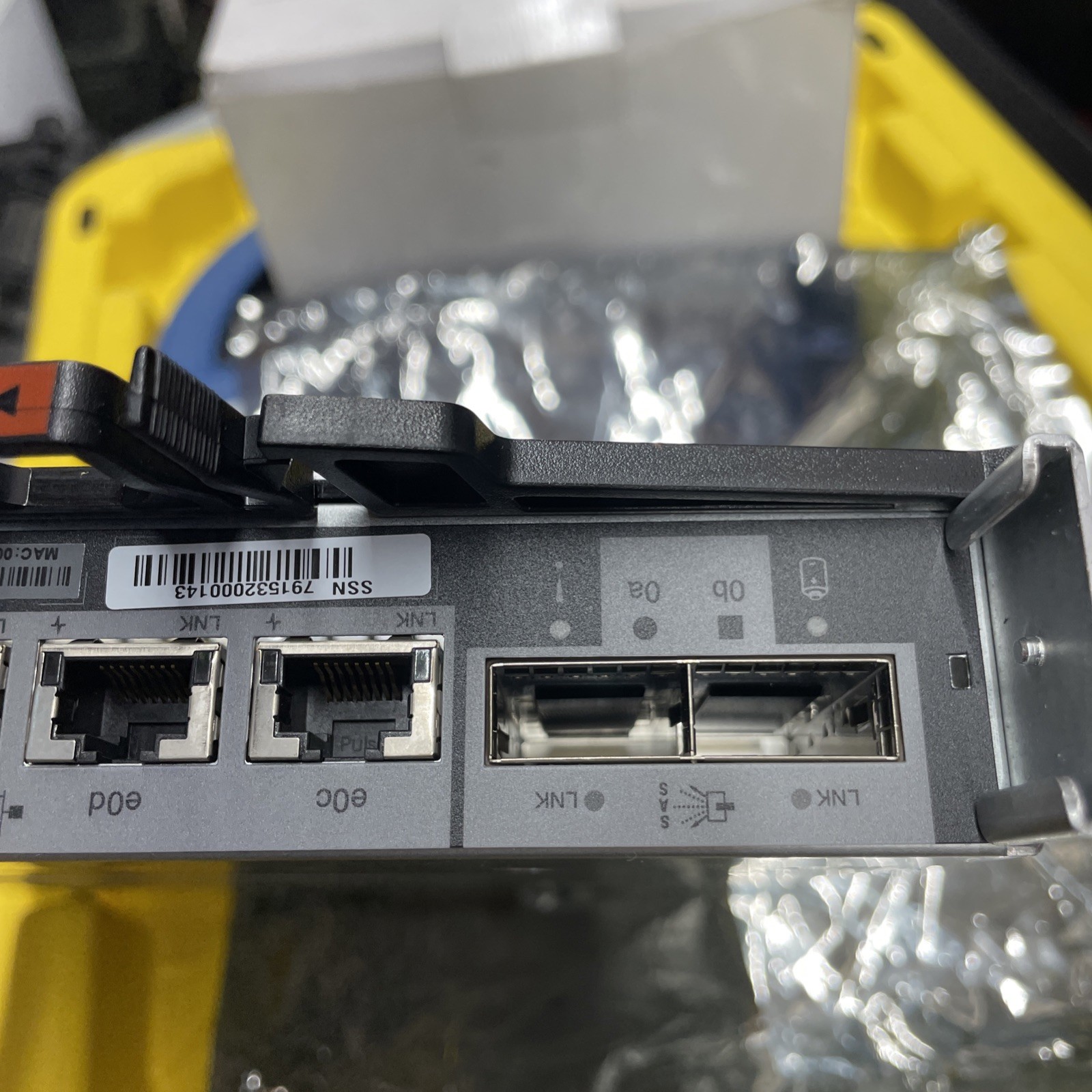 NetApp 111-01316+d1 Controller Module x90-3401-r6 FAS2520 Storage S39