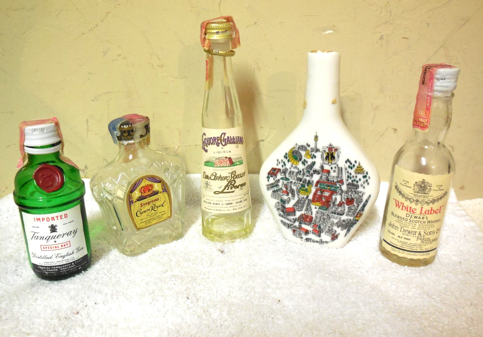Lot of 5 Vintage Empty Mini Airplane Liquor Bottles Collection