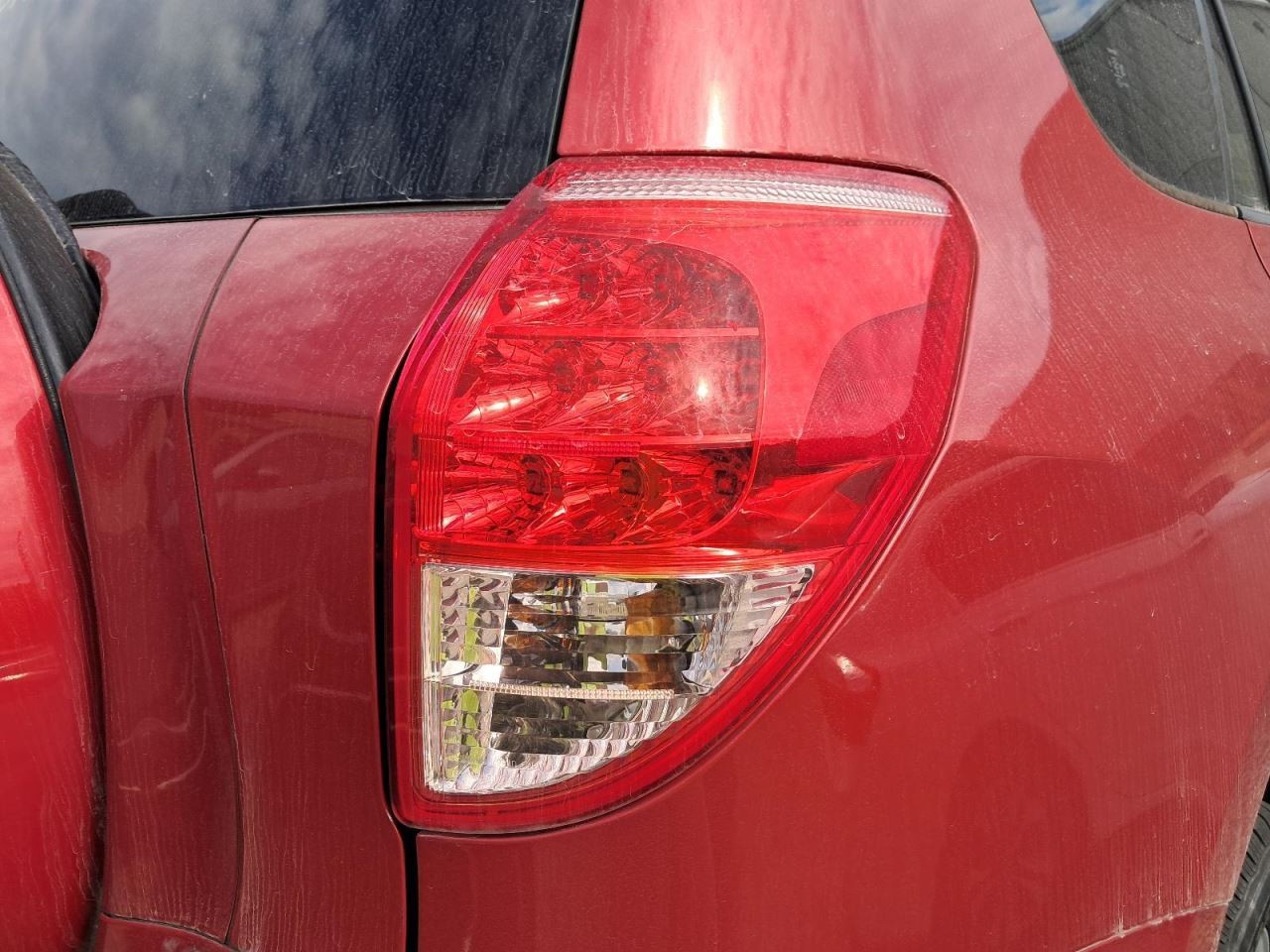 RAV 4 2007 Glove Box 4773989