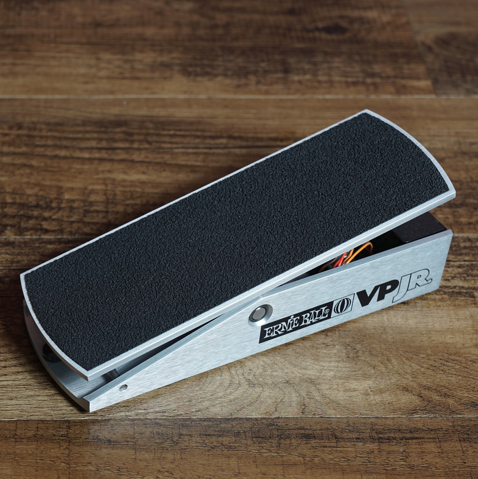 Ernie Ball VPJR Tuner