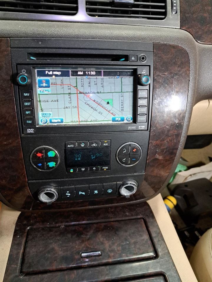 2007 Yukon Camera/Projector Sku#4379416