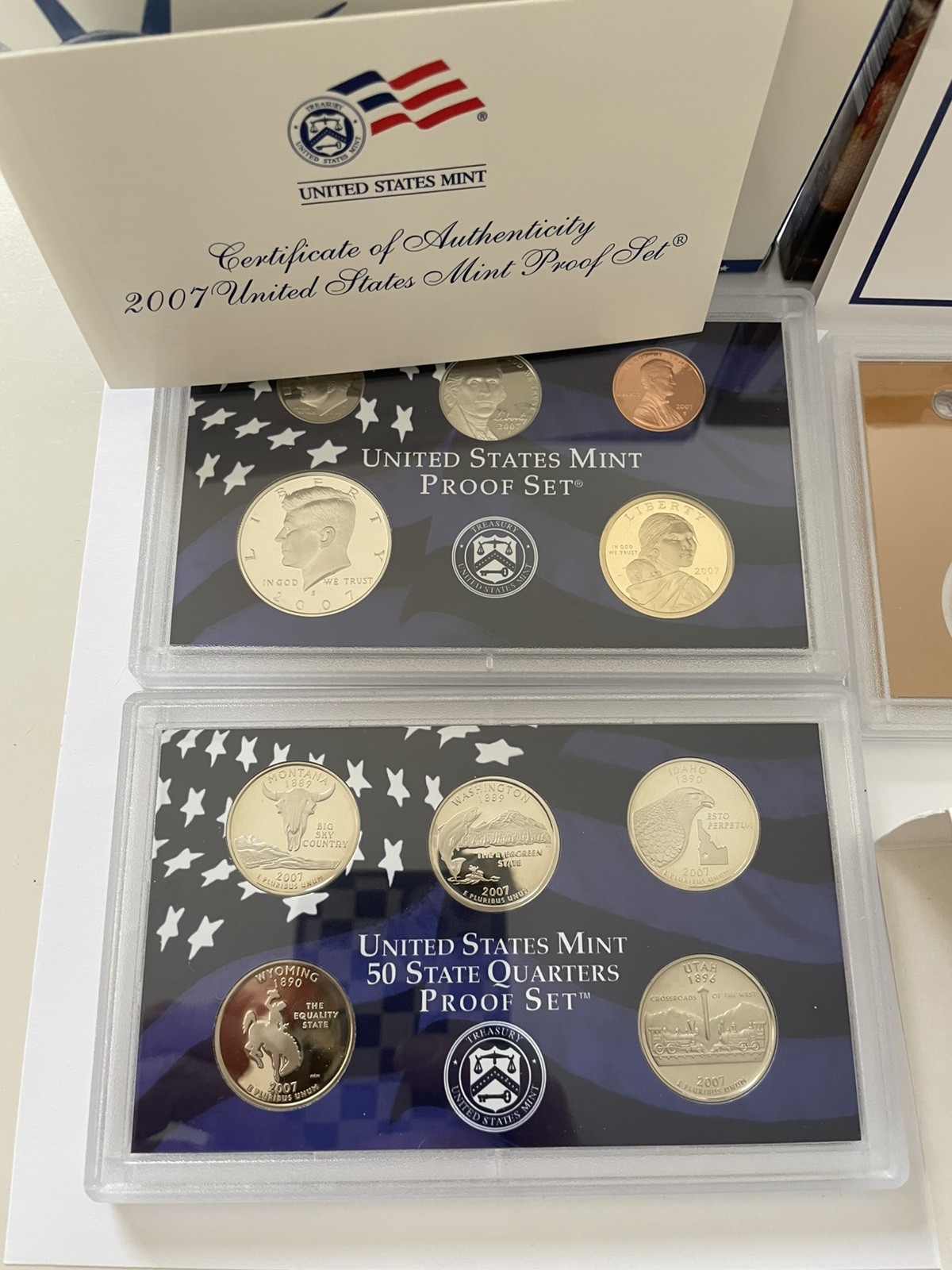 2007 Proof Set Complete and Original in BLUE Mint Paper Box