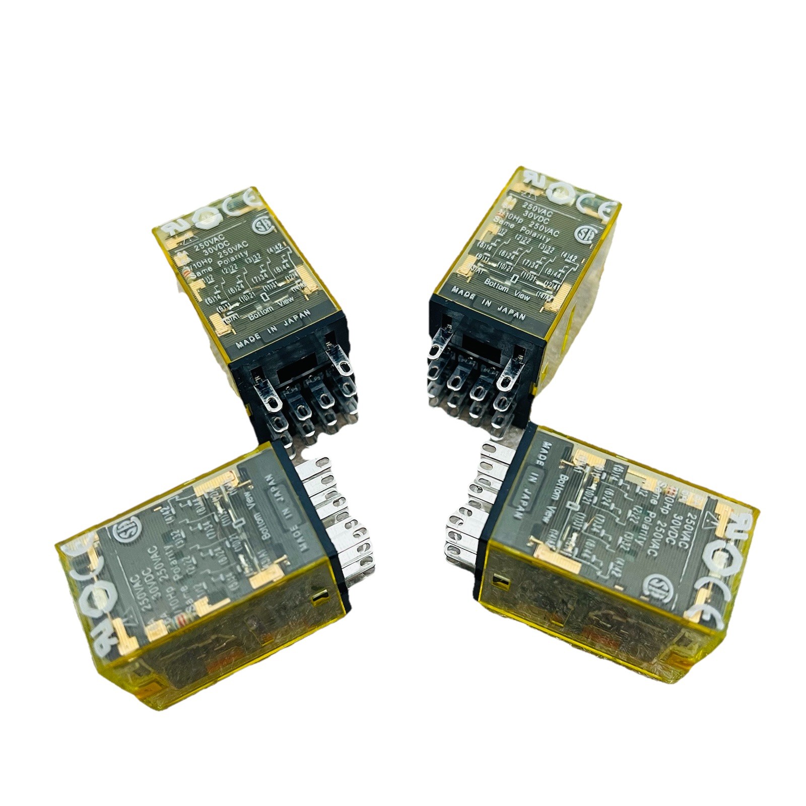 4 PK IDEC RU4S-D-D24 / RU4SDD24
