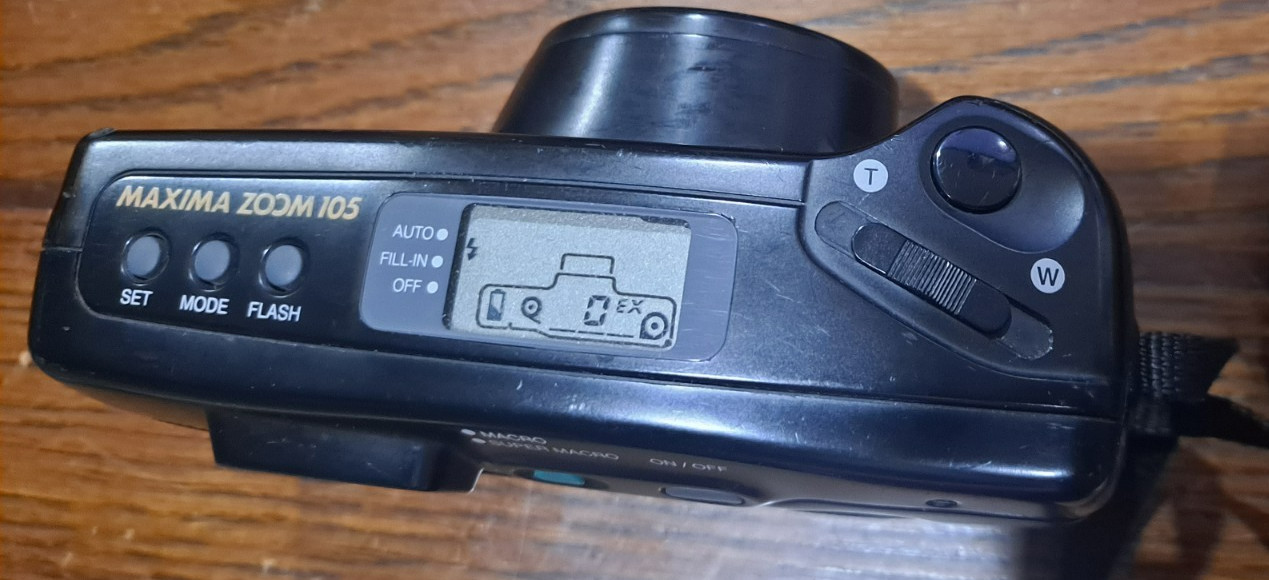 Samsung Maxima Zoom 105 Camera 35mm Point & Shoot UNTESTED with case