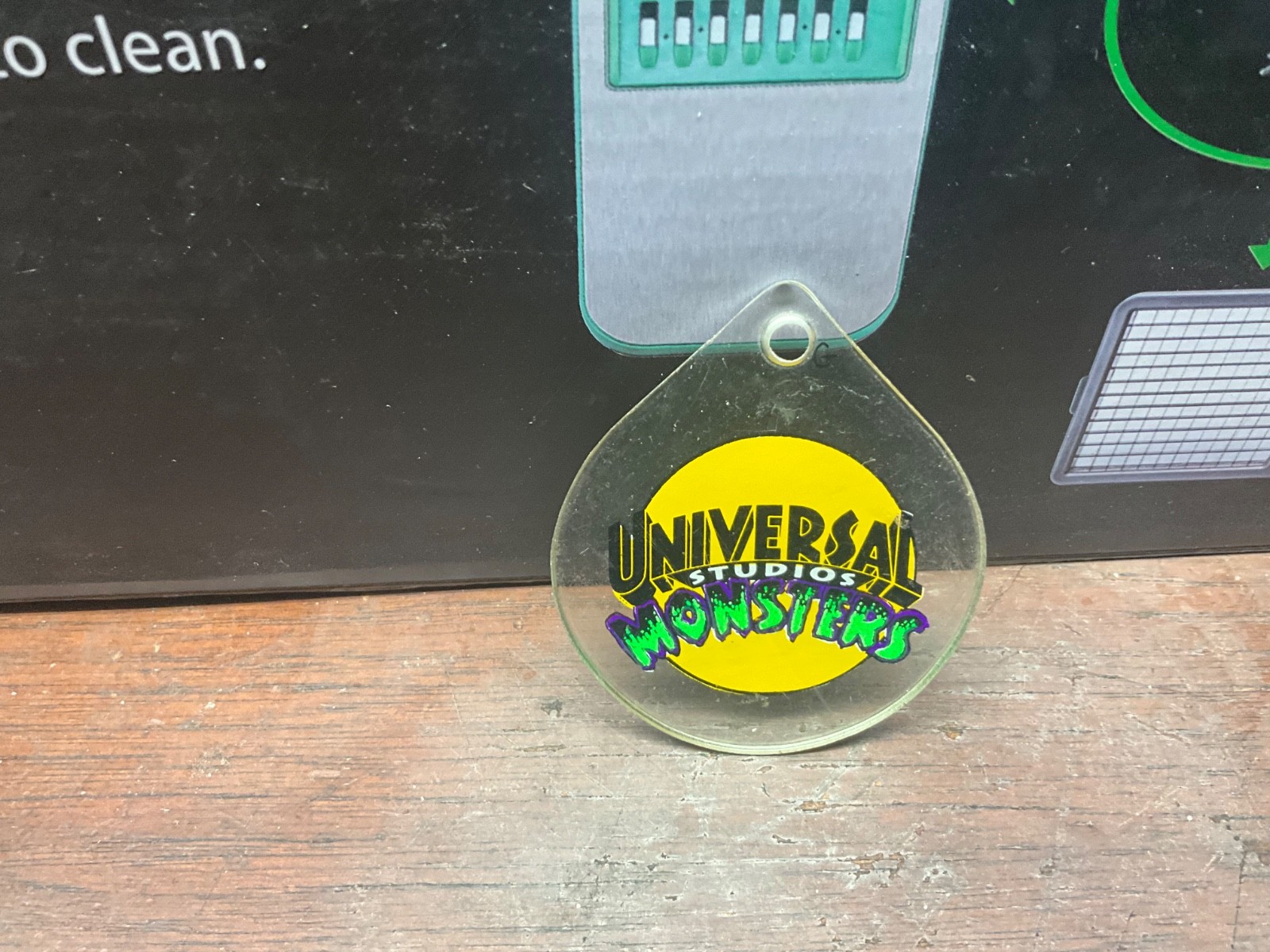 Universal Studios Monster Bash Promo plastic pinball coaster prize high score