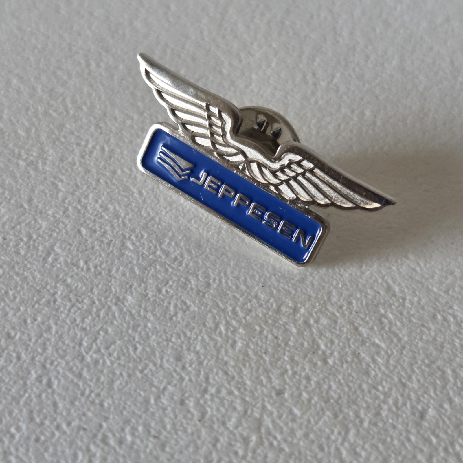 Jeppesen Wings Lapel Hat Jacket Pin Aviation