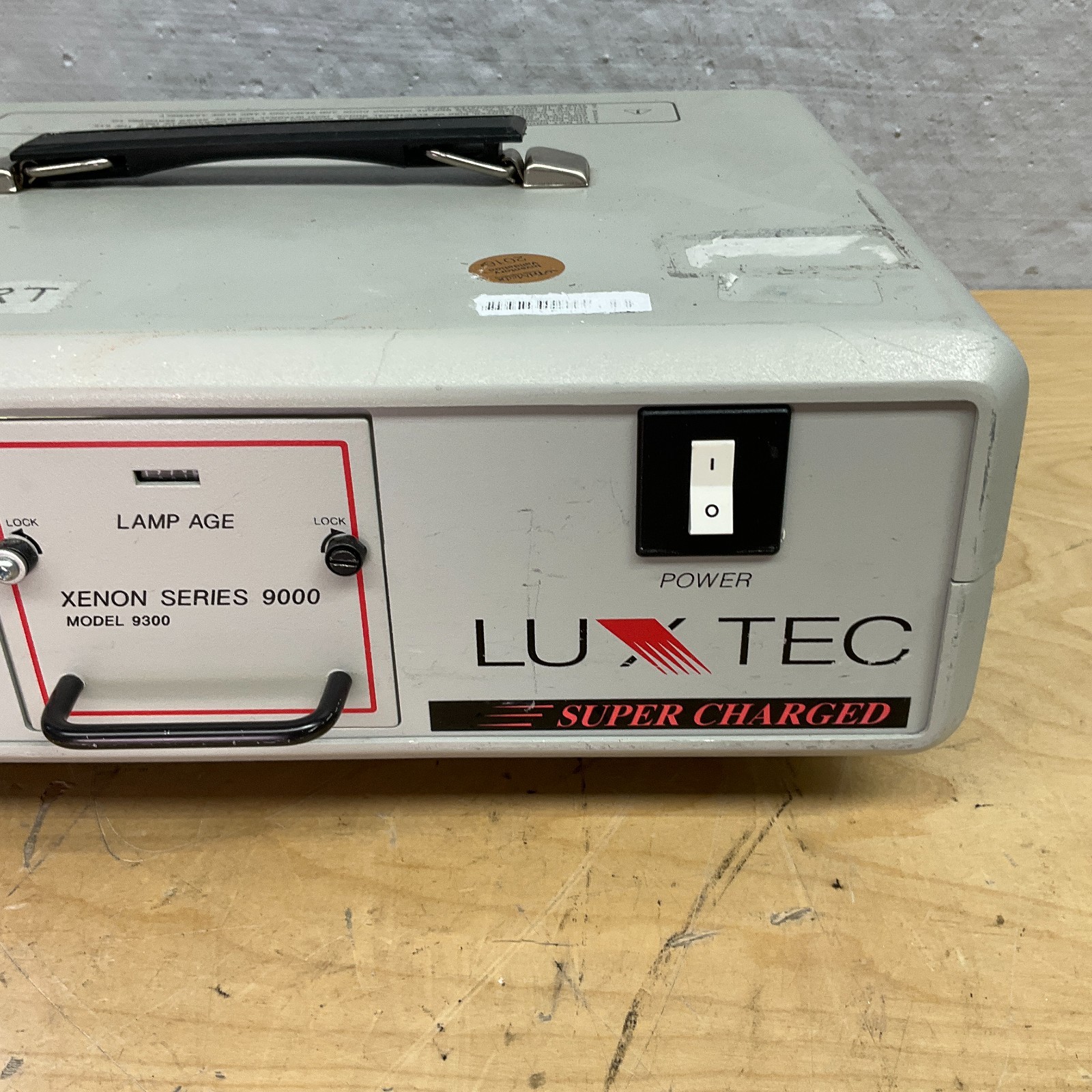 Luxtec 9300 Xenon Series 9000 Light Source Tested and Working