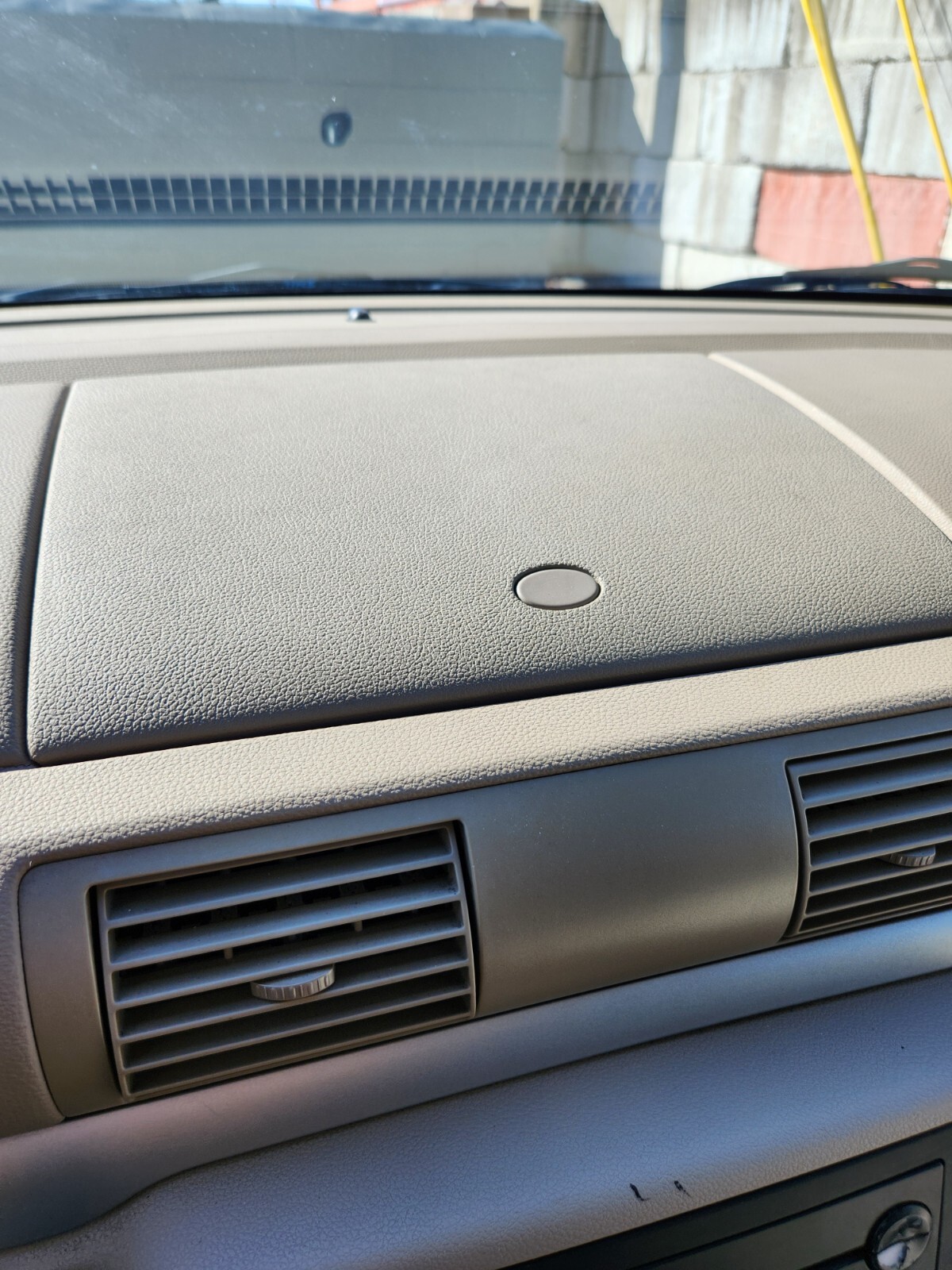 Tan 04-07 Ford Freestar UPPER DASH GLOVE BOX