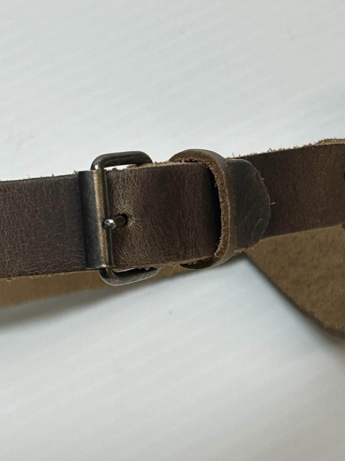 Full Grain Leather Riveted Dog Muzzle Hide And Drink Adjustable Strap Training