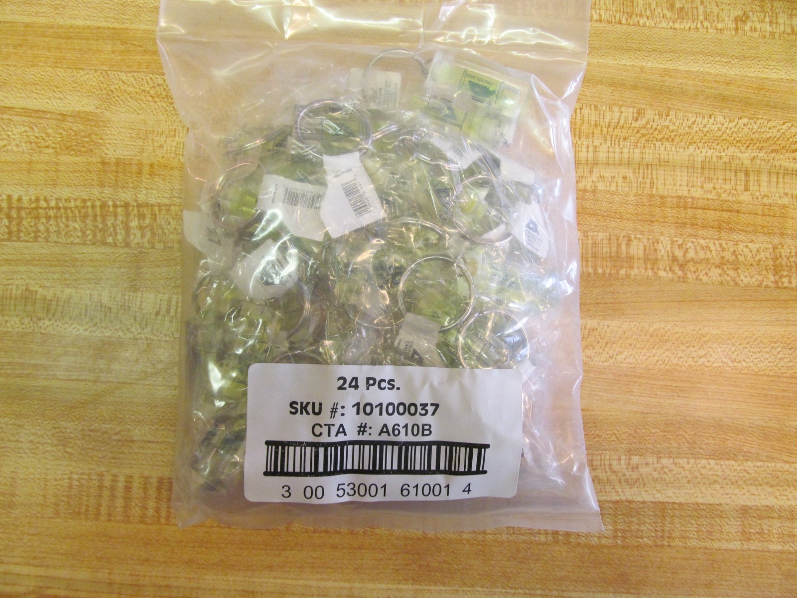 LOT OF 24 MINIATURE POCKET ACRYLIC KEYCHAIN LEVELS