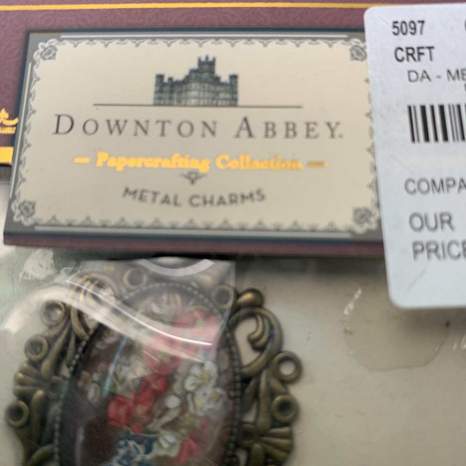 Crafter's Companion Downton Abbey set of 4 glass domed metal charms