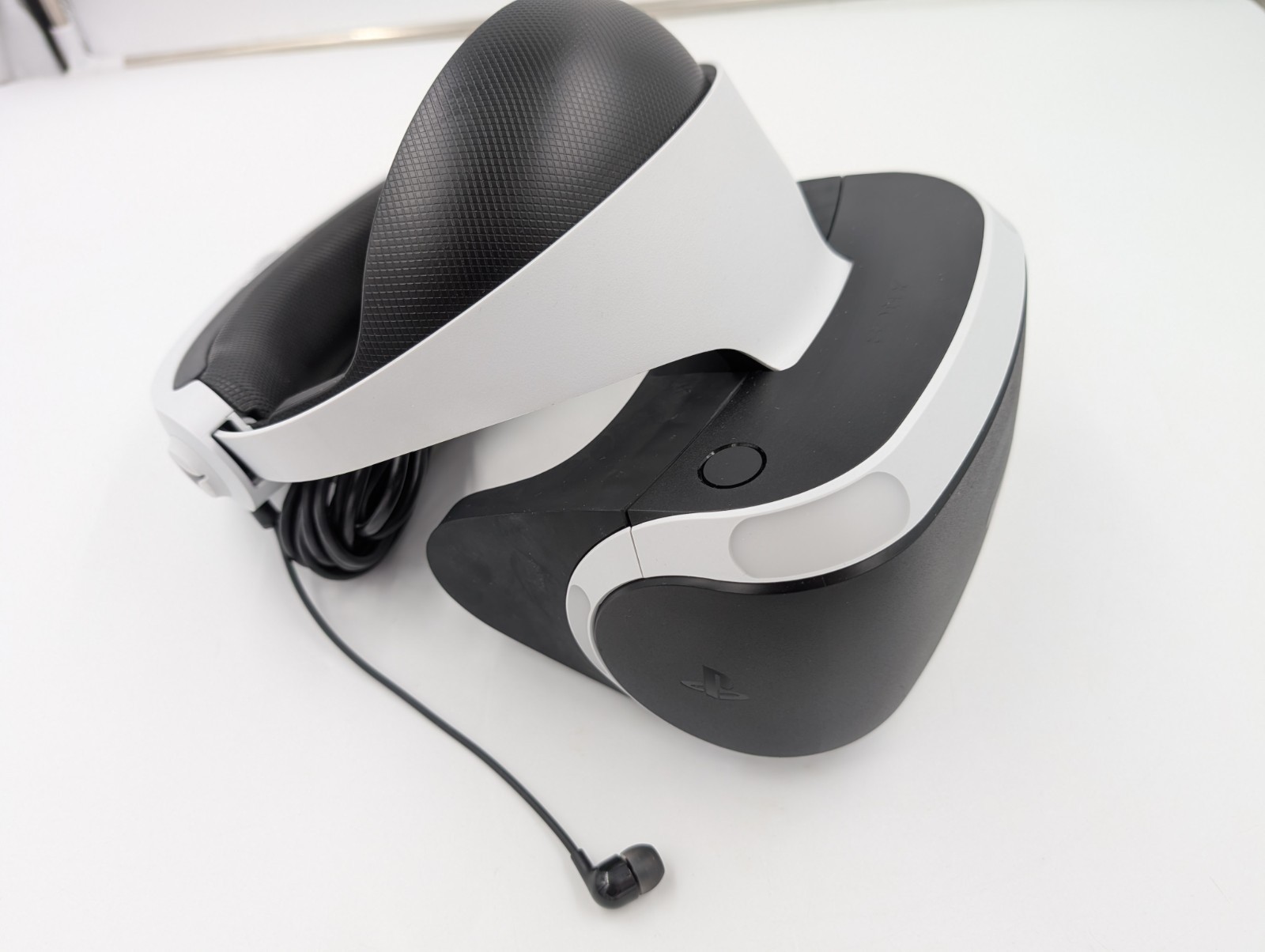 Sony PlayStation PS VR1 Headset Only (No Processor) - ZVR2 Version (260066)