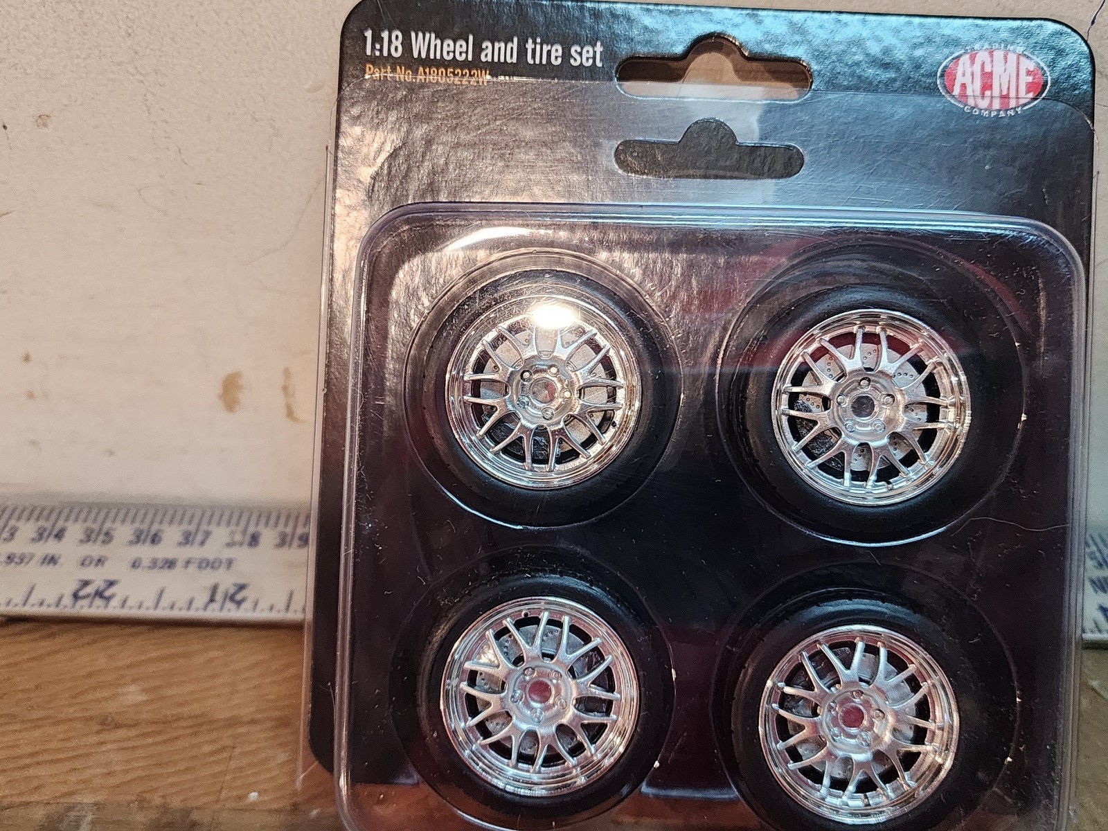 1:18  ACME STREET FIGHTER 18 INCH WHEEL AND TIRE SET - A1805222W - BEST PRICING