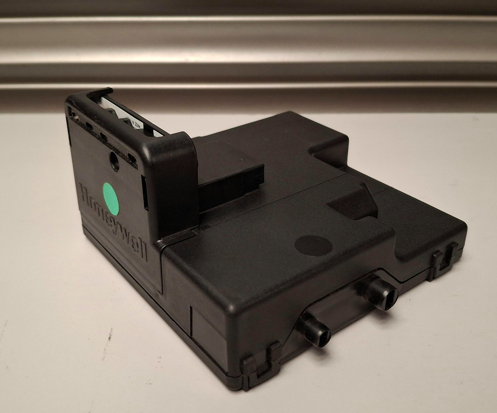 Honeywell Ignition Control,120V Wascomat P/N: 487143825, 487-1438-25, S4567A1019
