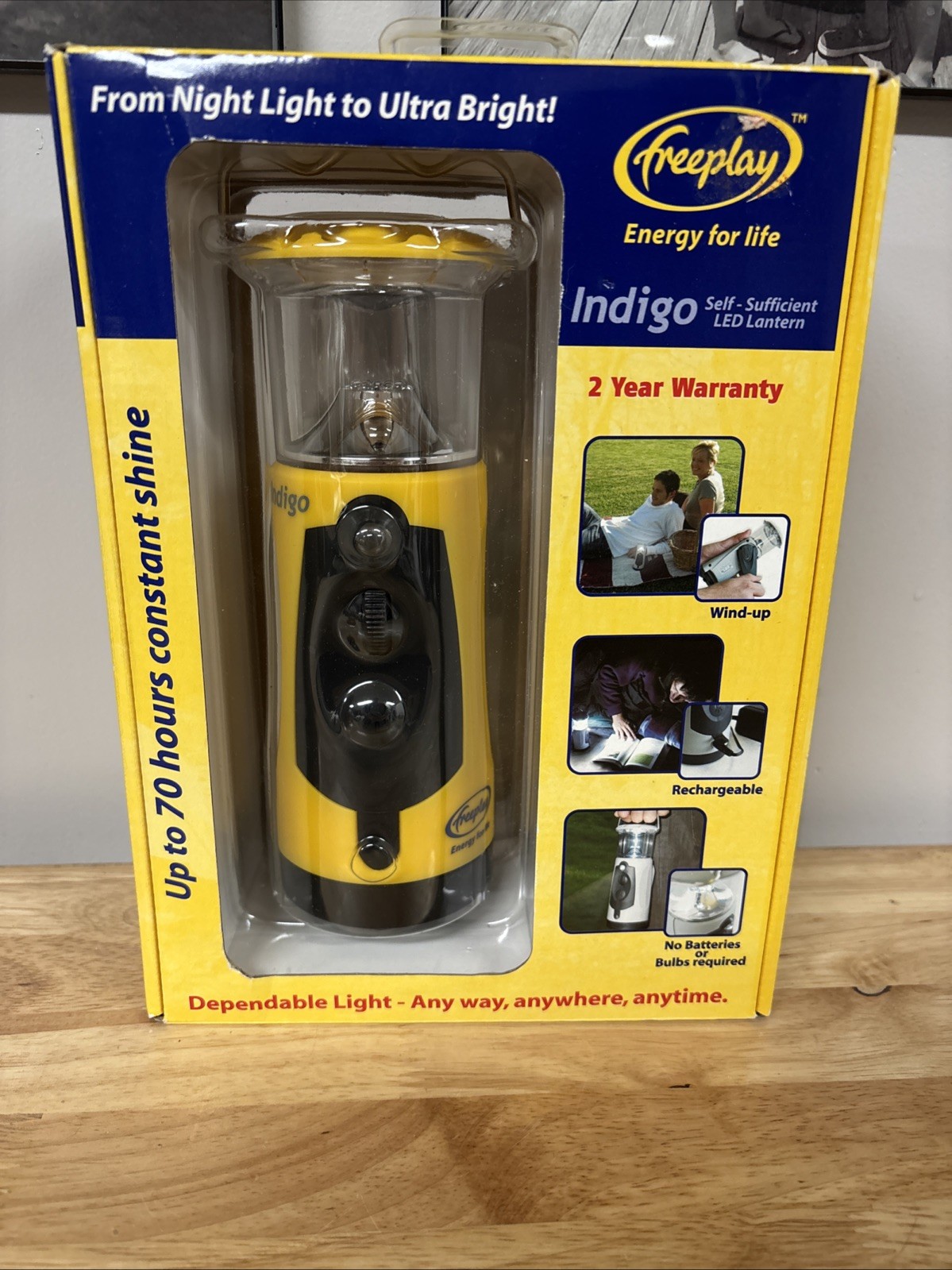 Freeplay Indigo Self Sufficient LED Lantern Wind Up & Rechargeable NOS