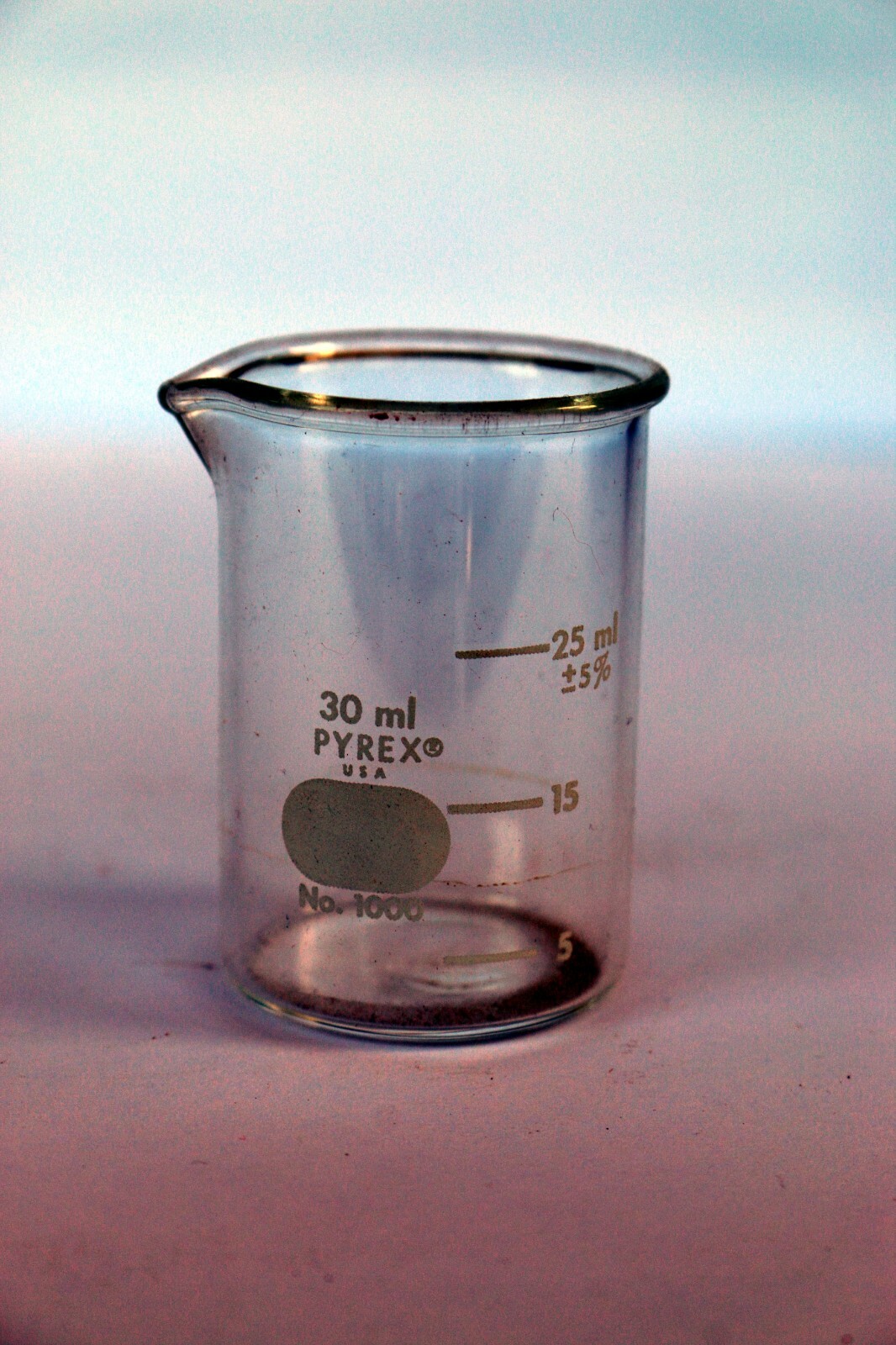 Vintage USED Pyrex Glass Beaker # 1000 30ml made in USA Chemistry Classroom