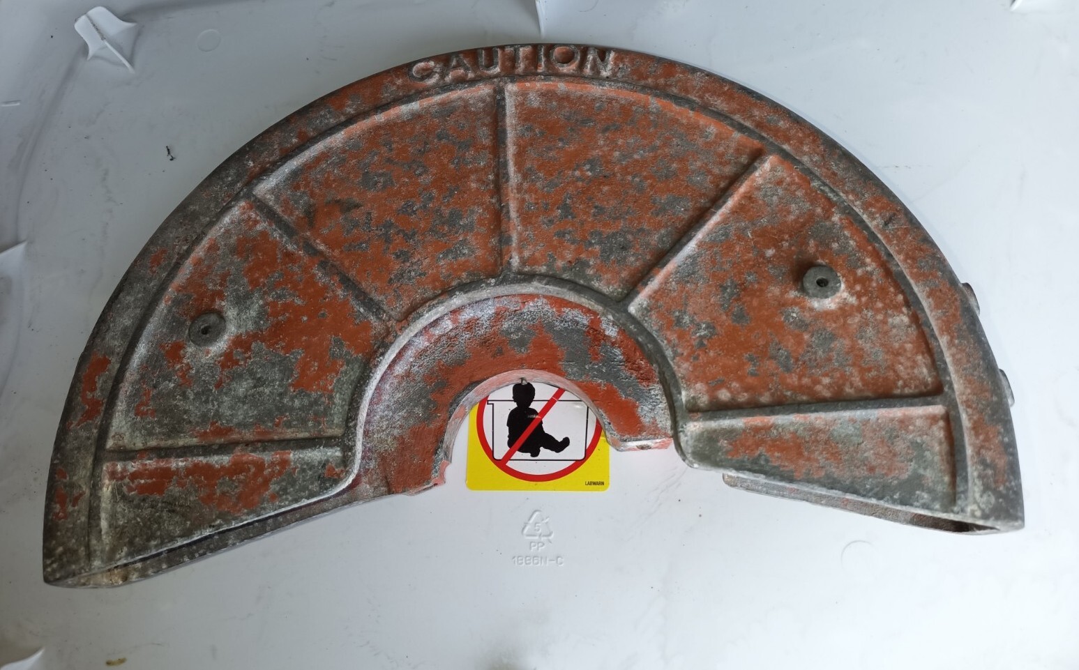 Vintage HOMELITE XL98 Cutting Off 64095 64095 B CONCRETE SAW BLADE GUARD 12” OEM