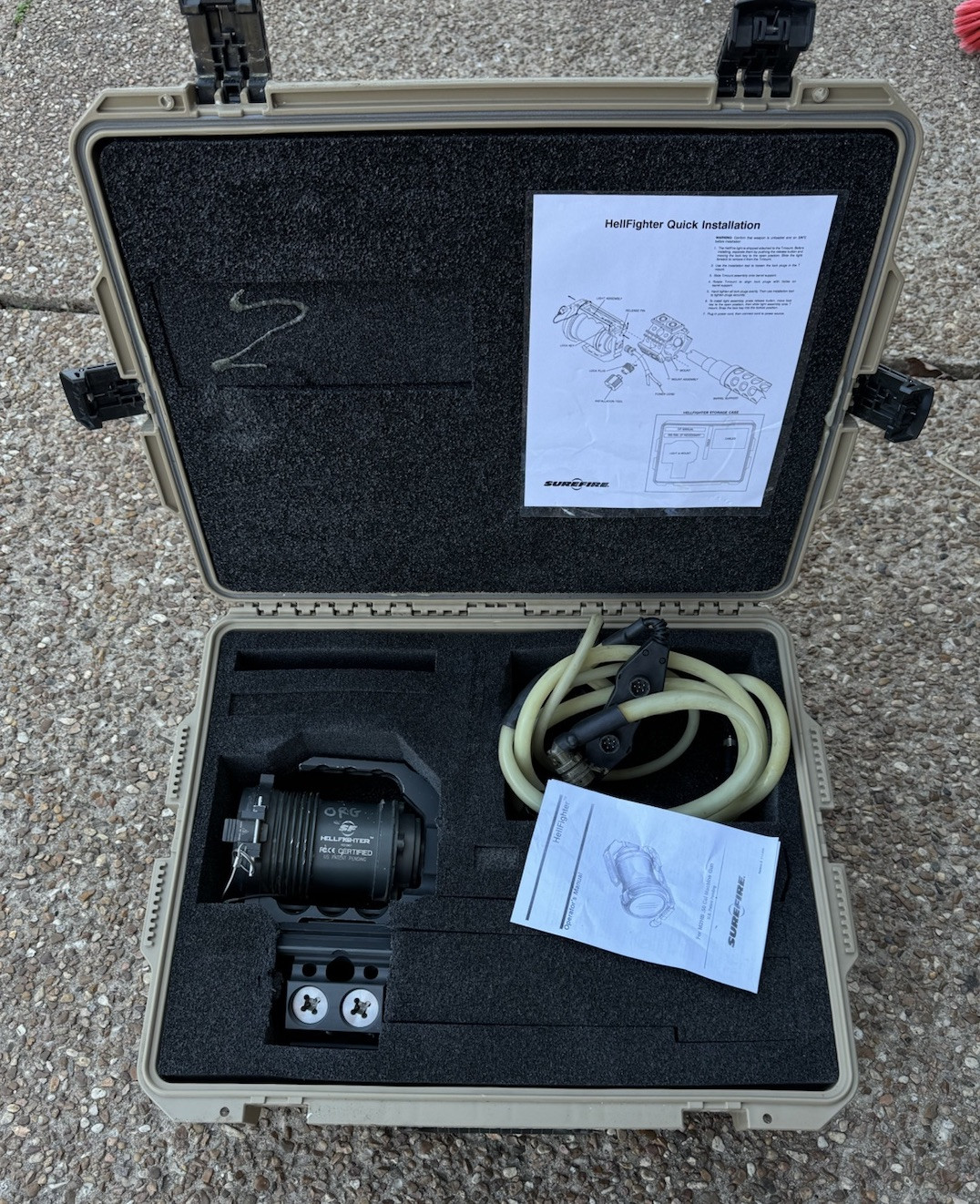 Surefire Hellfighter High Intensity Light - Combat Short Barrel Mount M87 D
