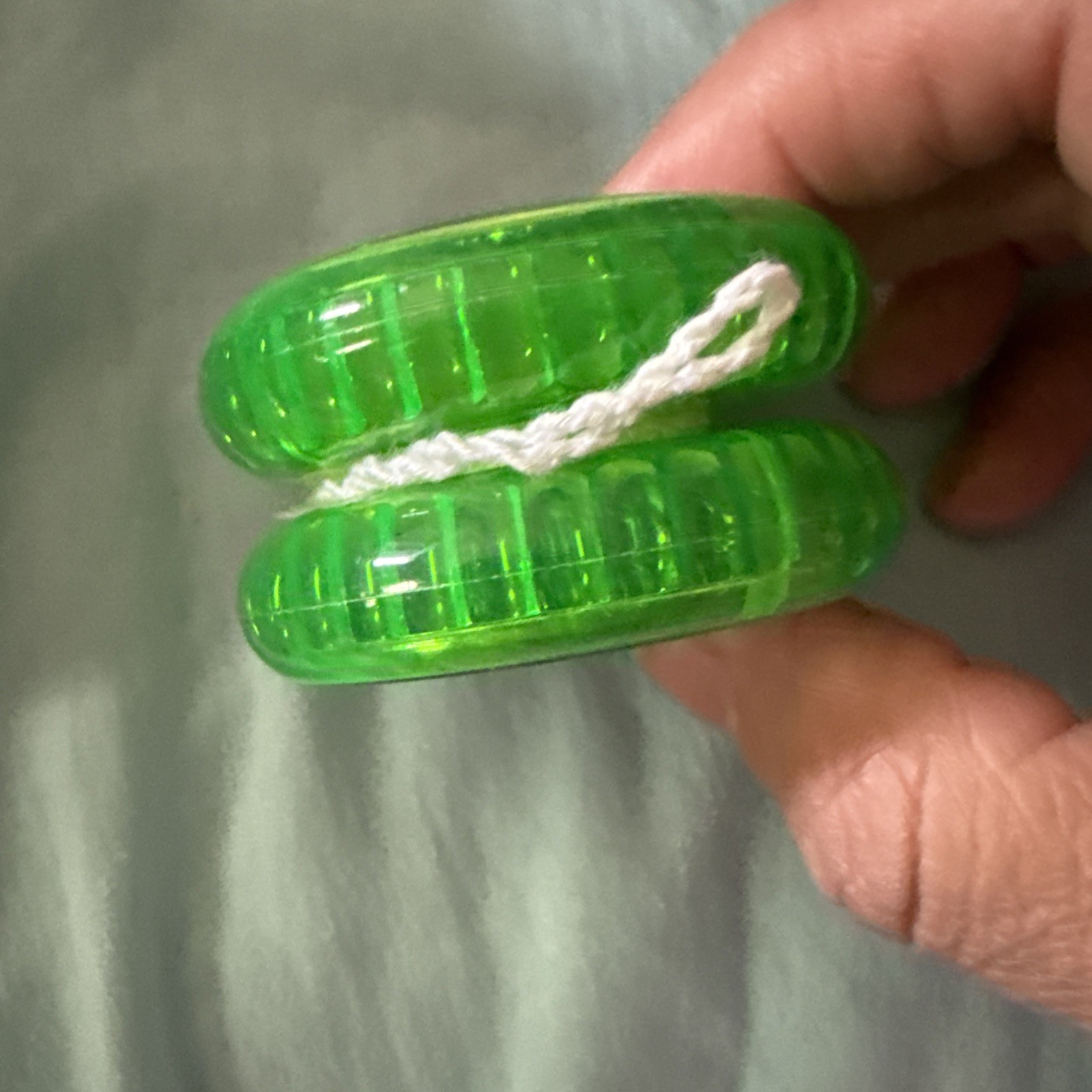 High Speed Light Up Super Yo-yo In Green