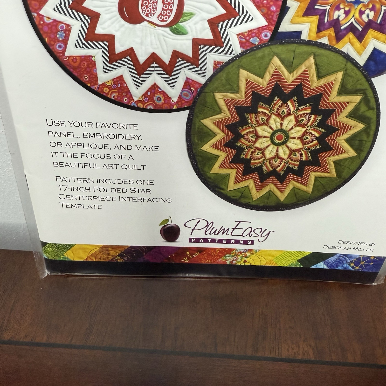 Plum Easy Point of View 17-in Folded Star Wreath Pattern 1 Interfacing Template