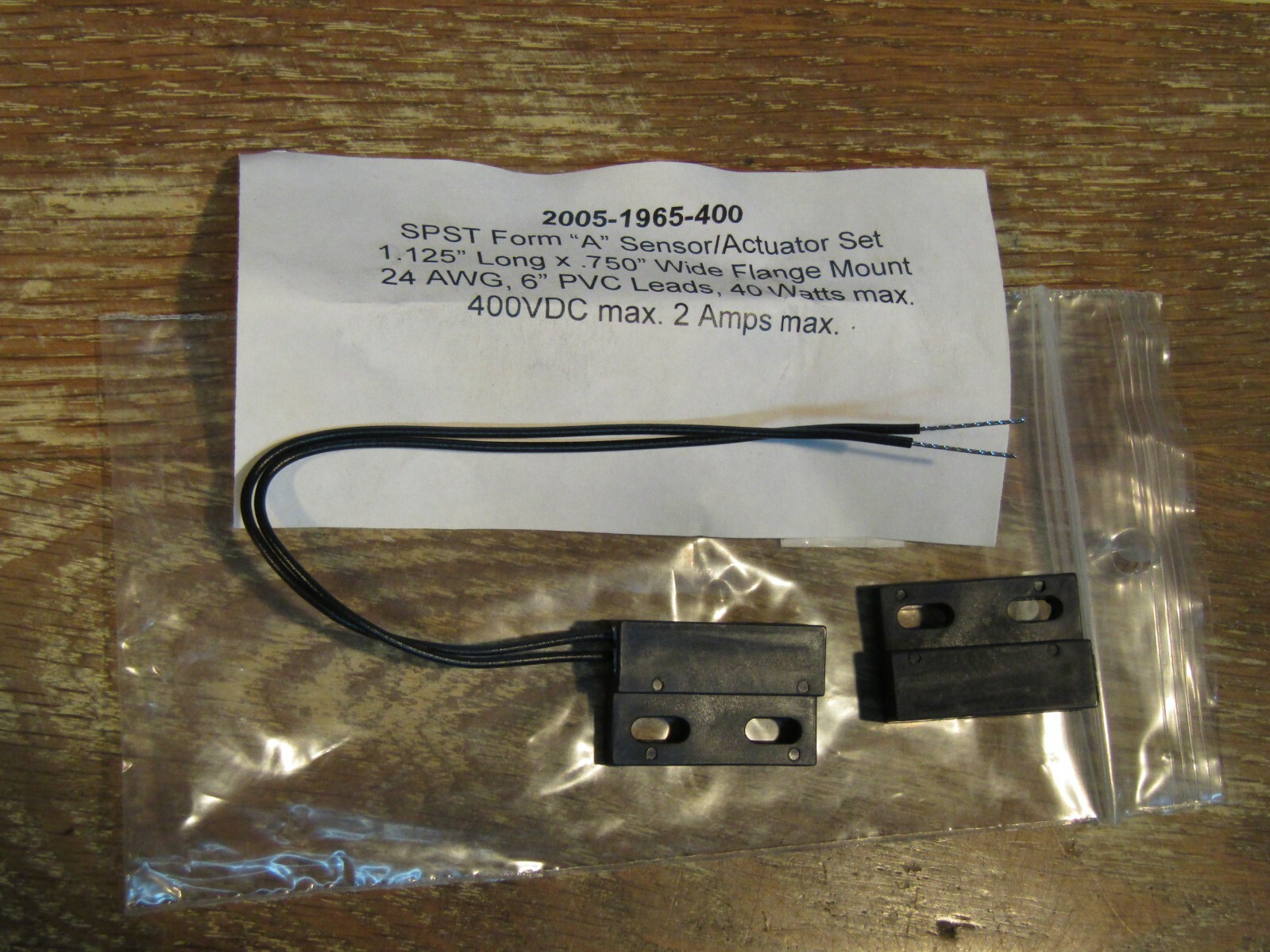 2005-1965-400 SPST Form A Sensor Actuator Set 400VDC 1.125" Long FREE SHIPPING