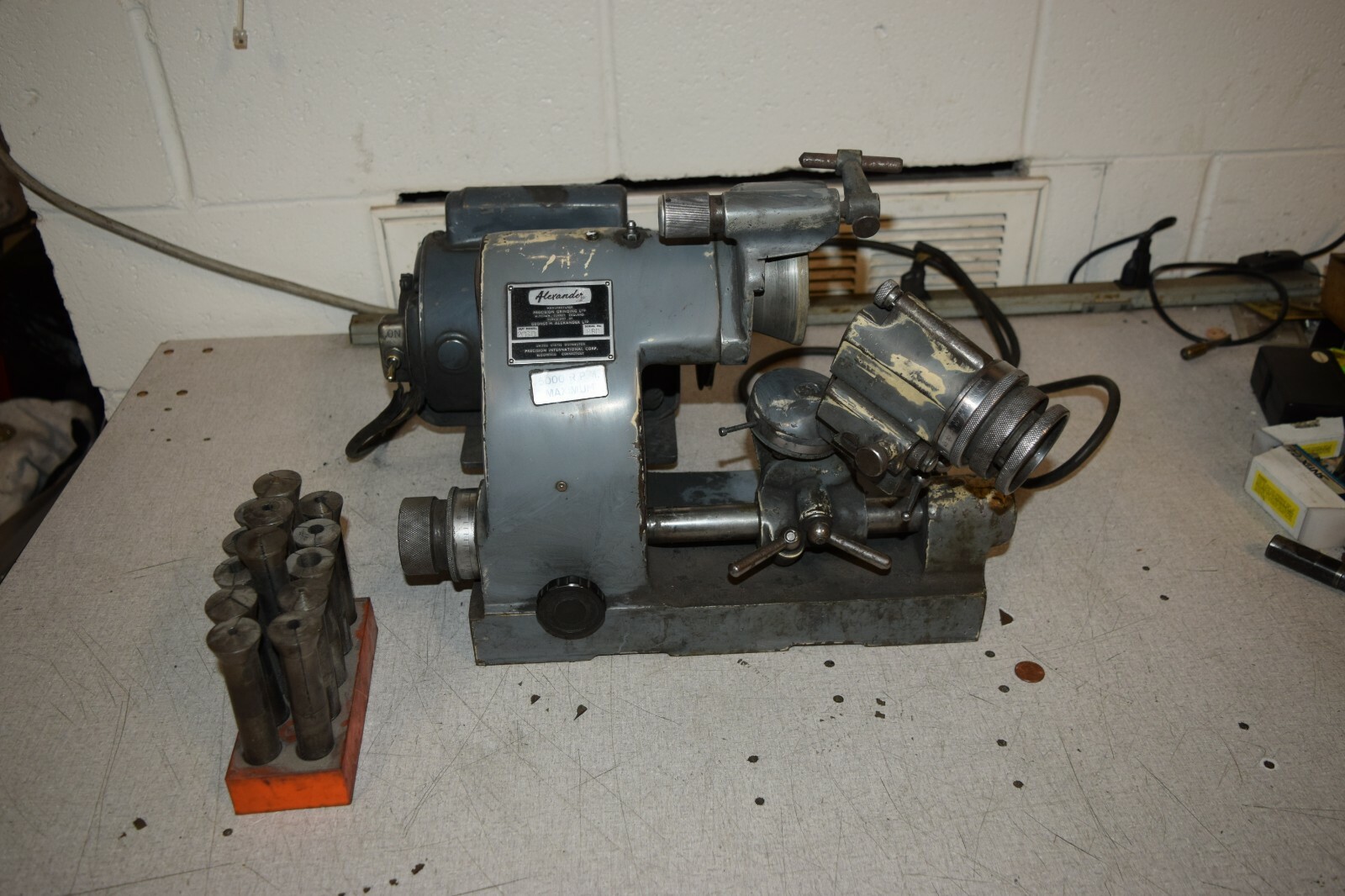 Alexander 2CGD Benchtop Cutter Tool Grinder with Collets
