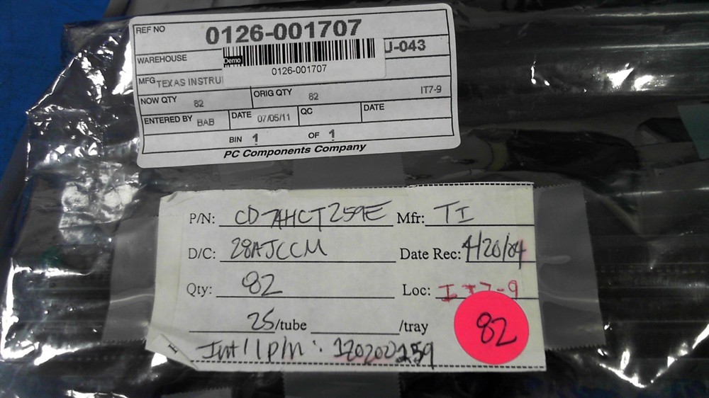 New (36pcs) CD74HCT259E TEXAS INSTRUMENTS IC Logic