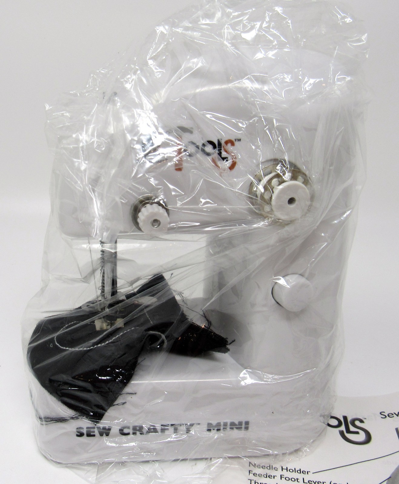 Provo Craft Sew Crafty Mini Compact Sewing Machine Plus Book New Sealed