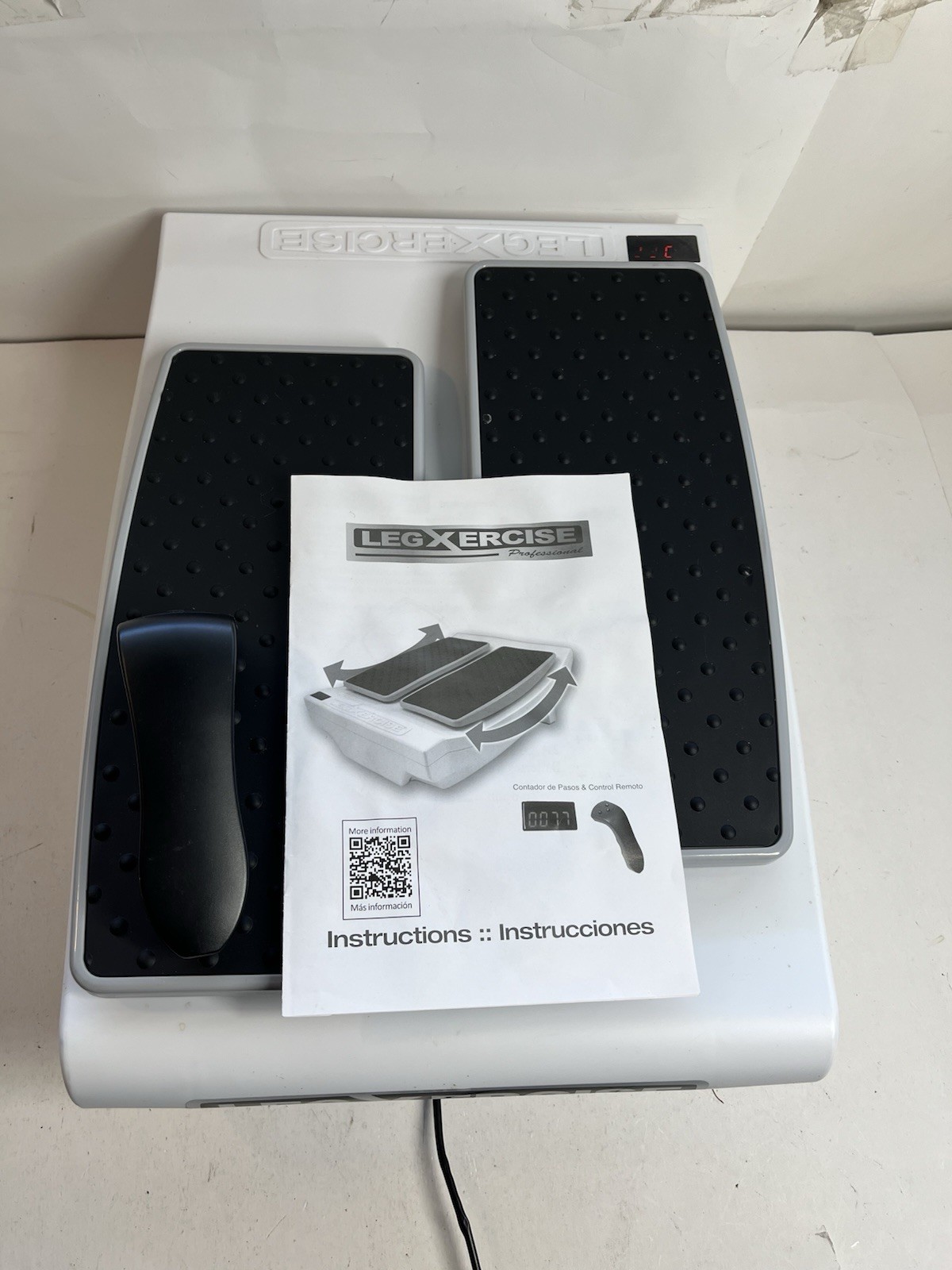 Legxercise Pro Motorized Leg Activator Machine LEGX-012 w/Adapter & Remote