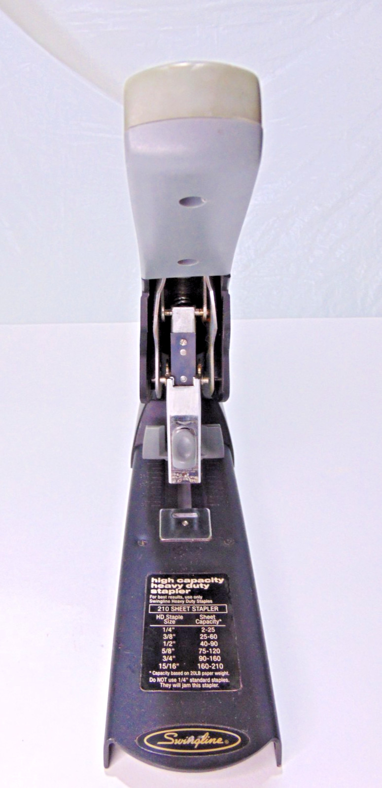 Swingline High-Capacity Heavy-Duty Stapler 210-Sheet Capacity Black/Gray 90002