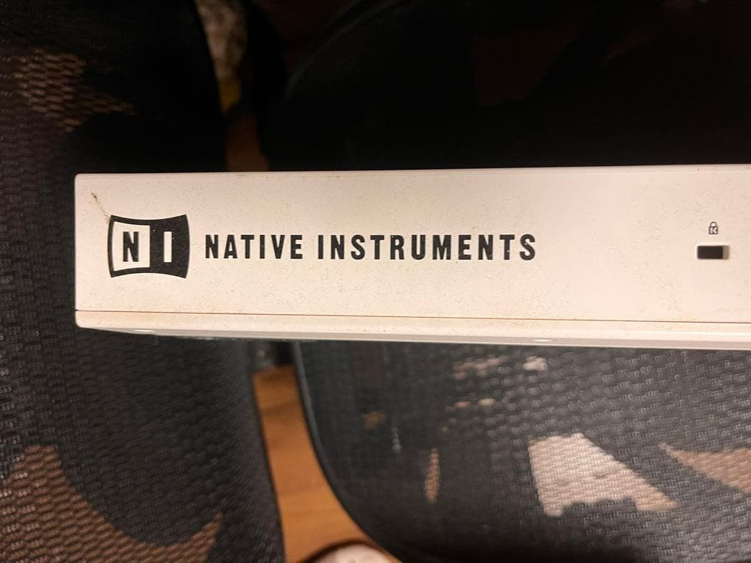 Native Instruments Maschine Studio Groove Production Controller Junk #O7095