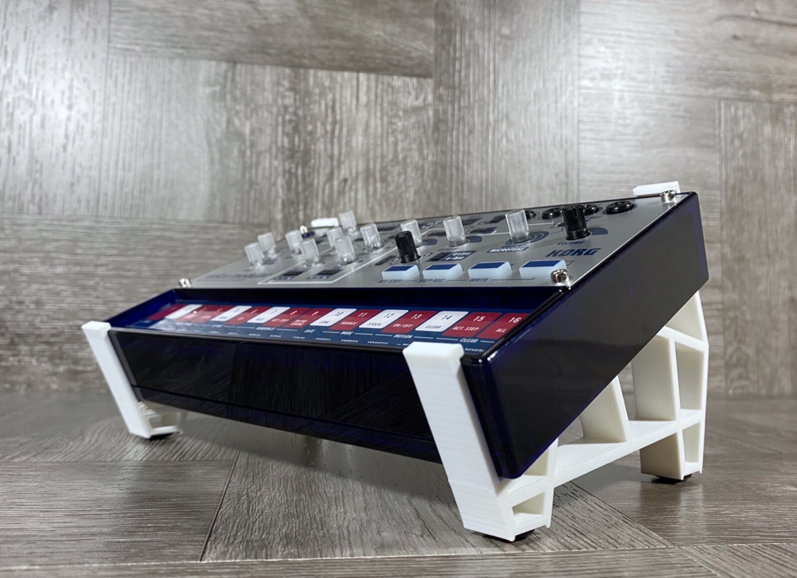 25º Angle Stand for All KORG Volca - FM - Sample - Keys - Modular - Bass - Beats