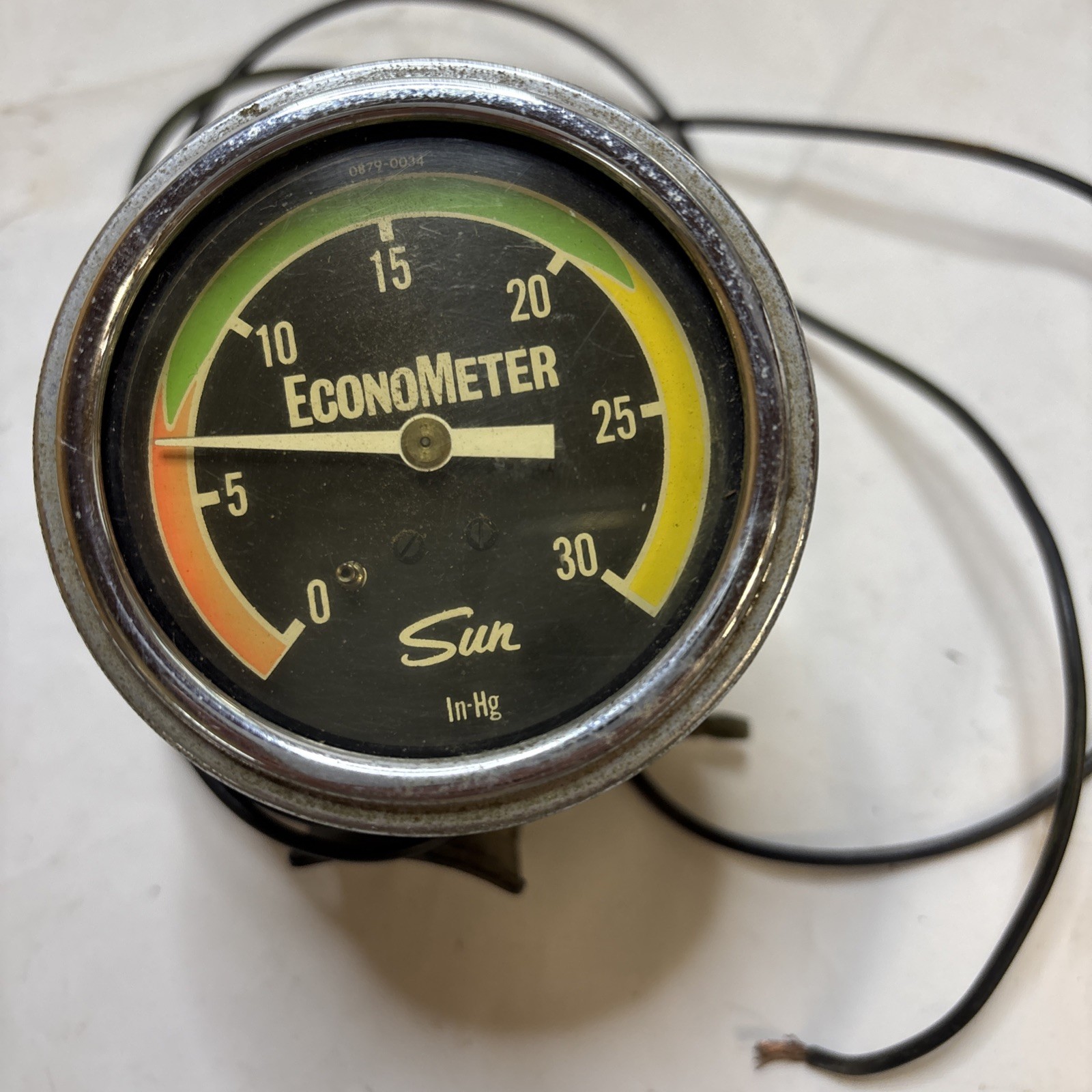 Sun 2 5/8" EconoMeter Vacuum Gauge ECM-30 Fuel MPG Gauge Test Classic Car Rare