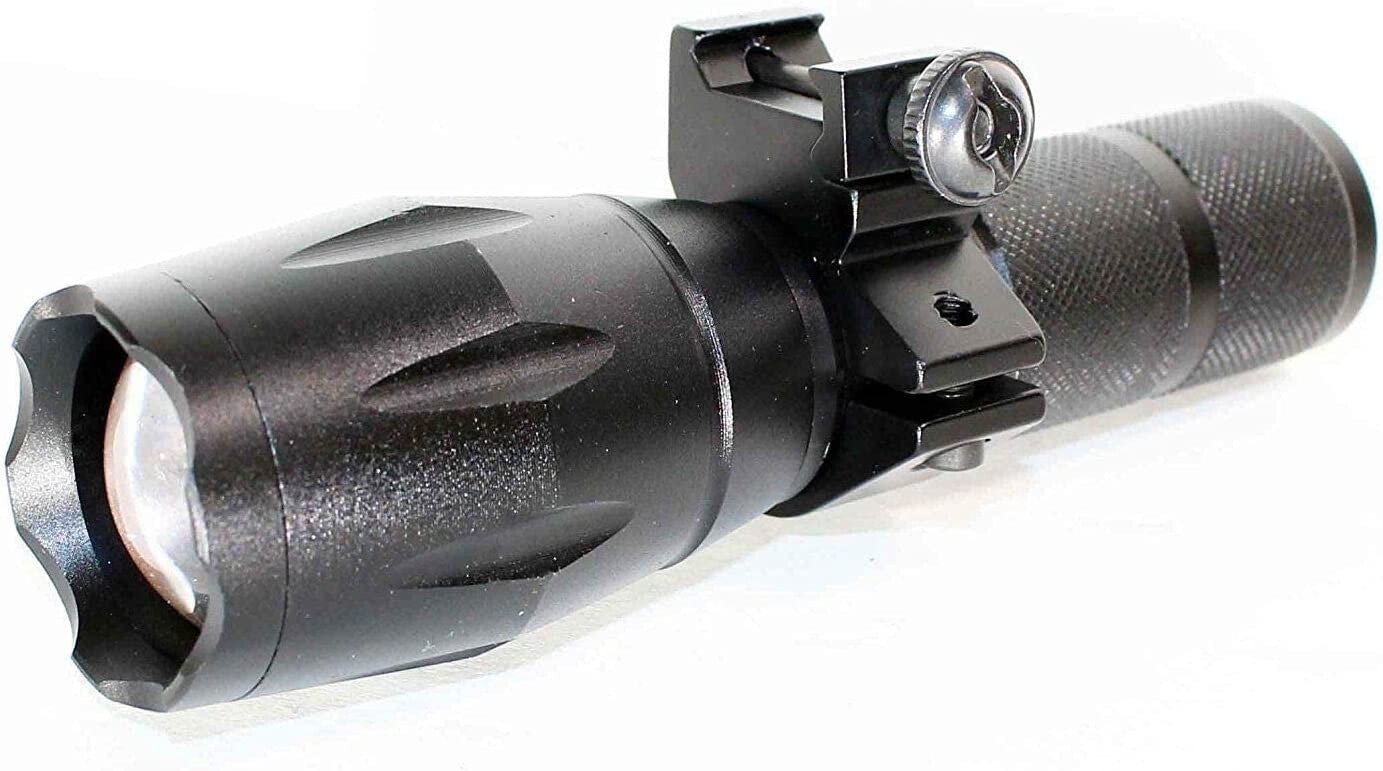Mossberg maverick 88 12 gauge pump flashlight kit hunting tactical home defense.