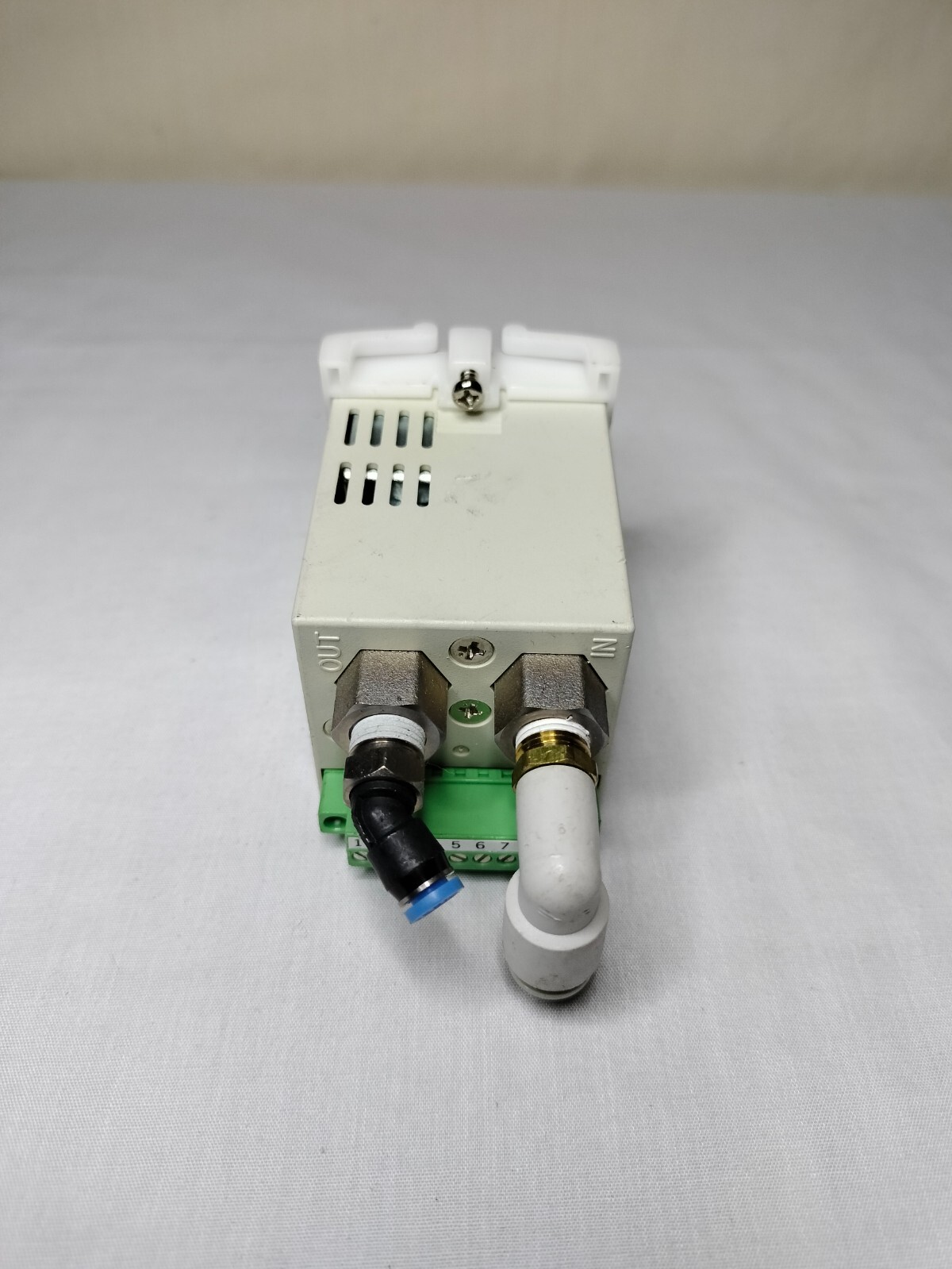 Azbil MPC0002B BRNW2000 Panel Mount Mass Flow Controller