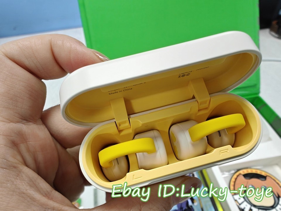 Anime Official Digimon Patamon Clip on Wireless Bluetooth Earphone Gift Box