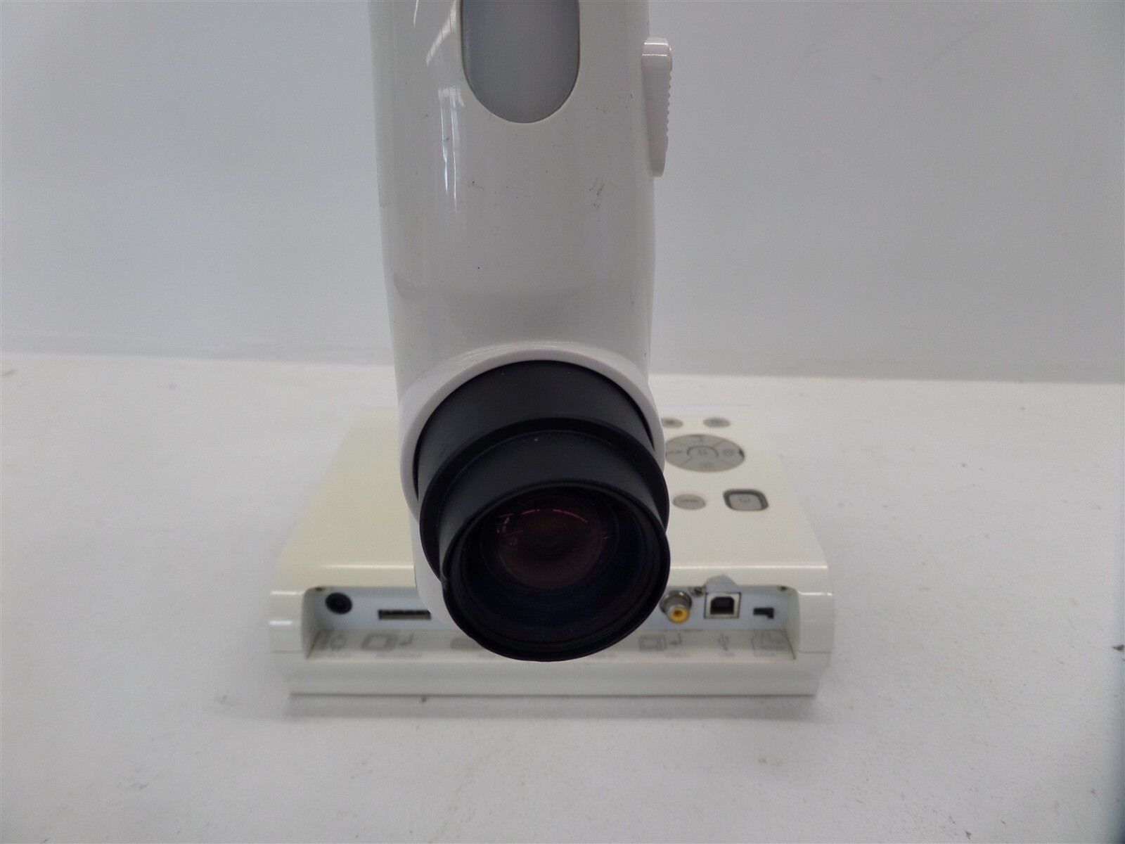 Elmo TT-02 RX Interactive Multi-Directional 12x Document Camera - No Adapter