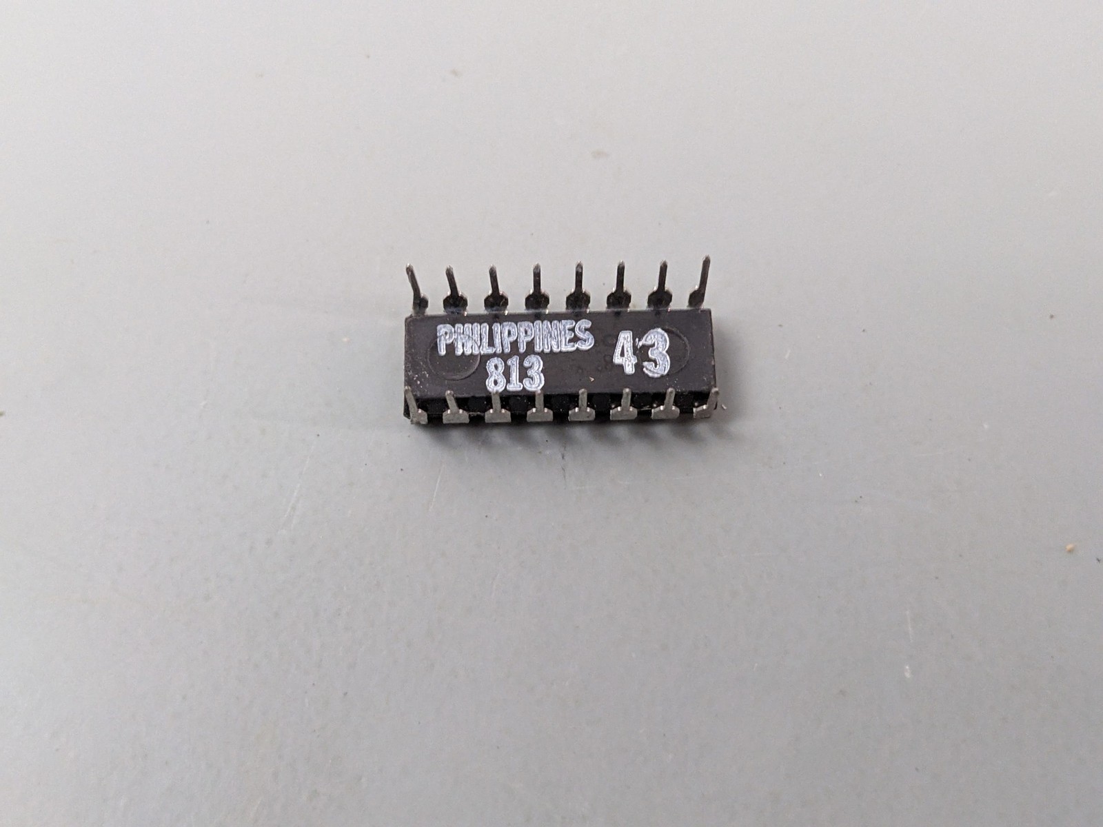 (2) Sprague UHP491 Gas Display Driver ICs